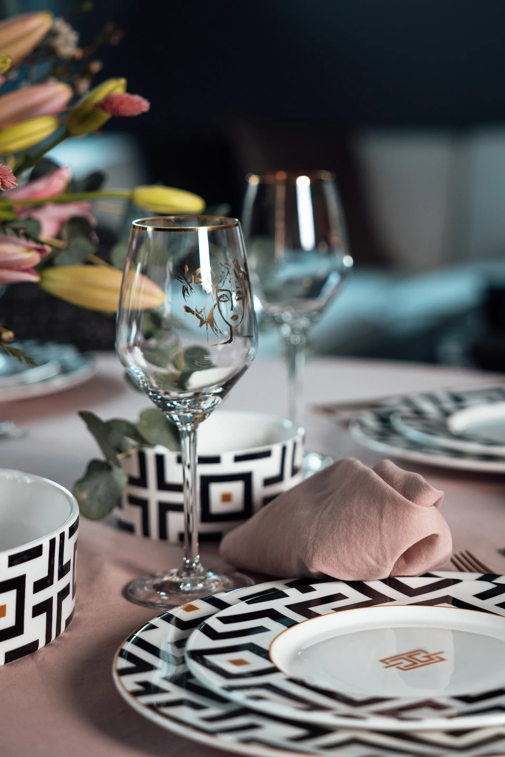 DECO πιάτο Ø22.5 cm, Λευκό-μαύρο Carolina Gynning