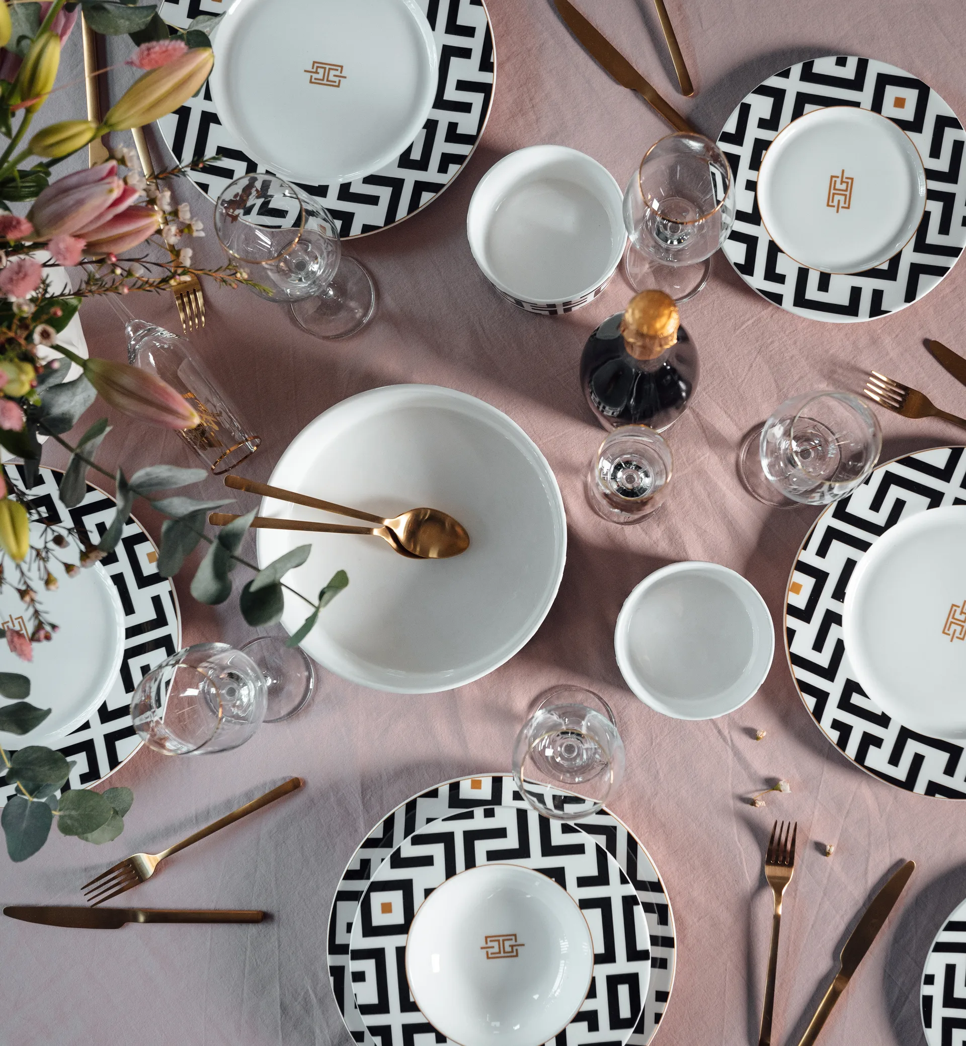 DECO πιάτο Ø22.5 cm, Λευκό-μαύρο Carolina Gynning