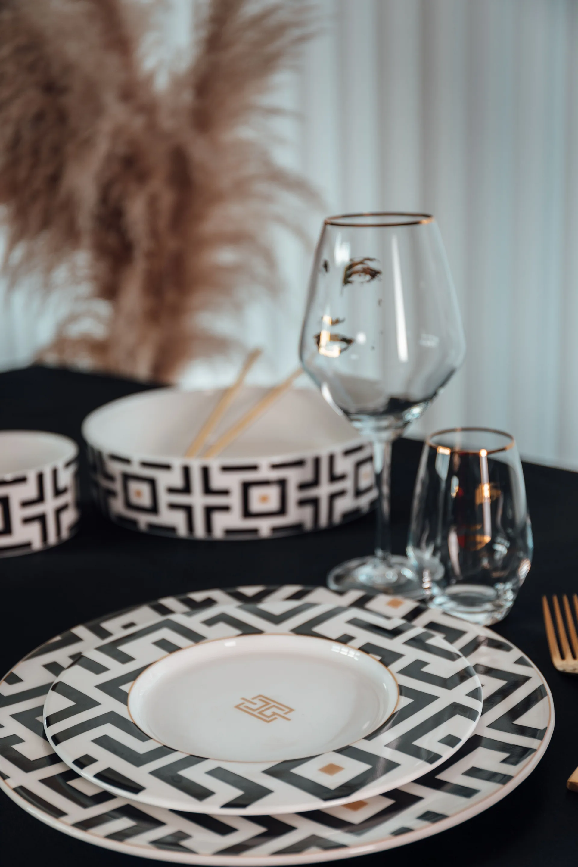 DECO πιάτο Ø29 cm, Λευκό-μαύρο Carolina Gynning