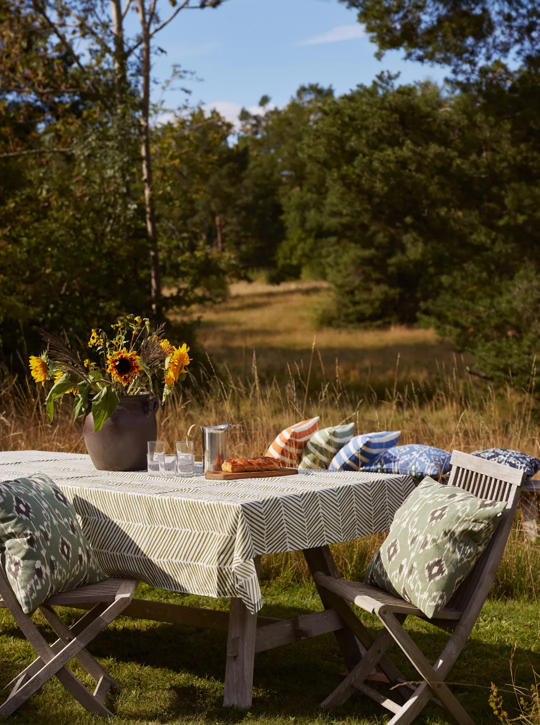 Block Stripe μαξιλάρι εξωτερικού χώρου 40x60 cm, Apricot orange-off white Chhatwal & Jonsson