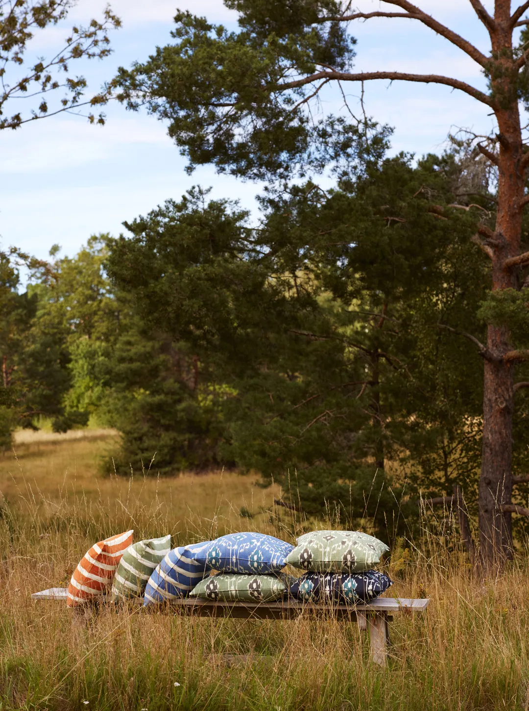 Block Stripe μαξιλάρι εξωτερικού χώρου 40x60 cm, Riviera blue-off white Chhatwal & Jonsson