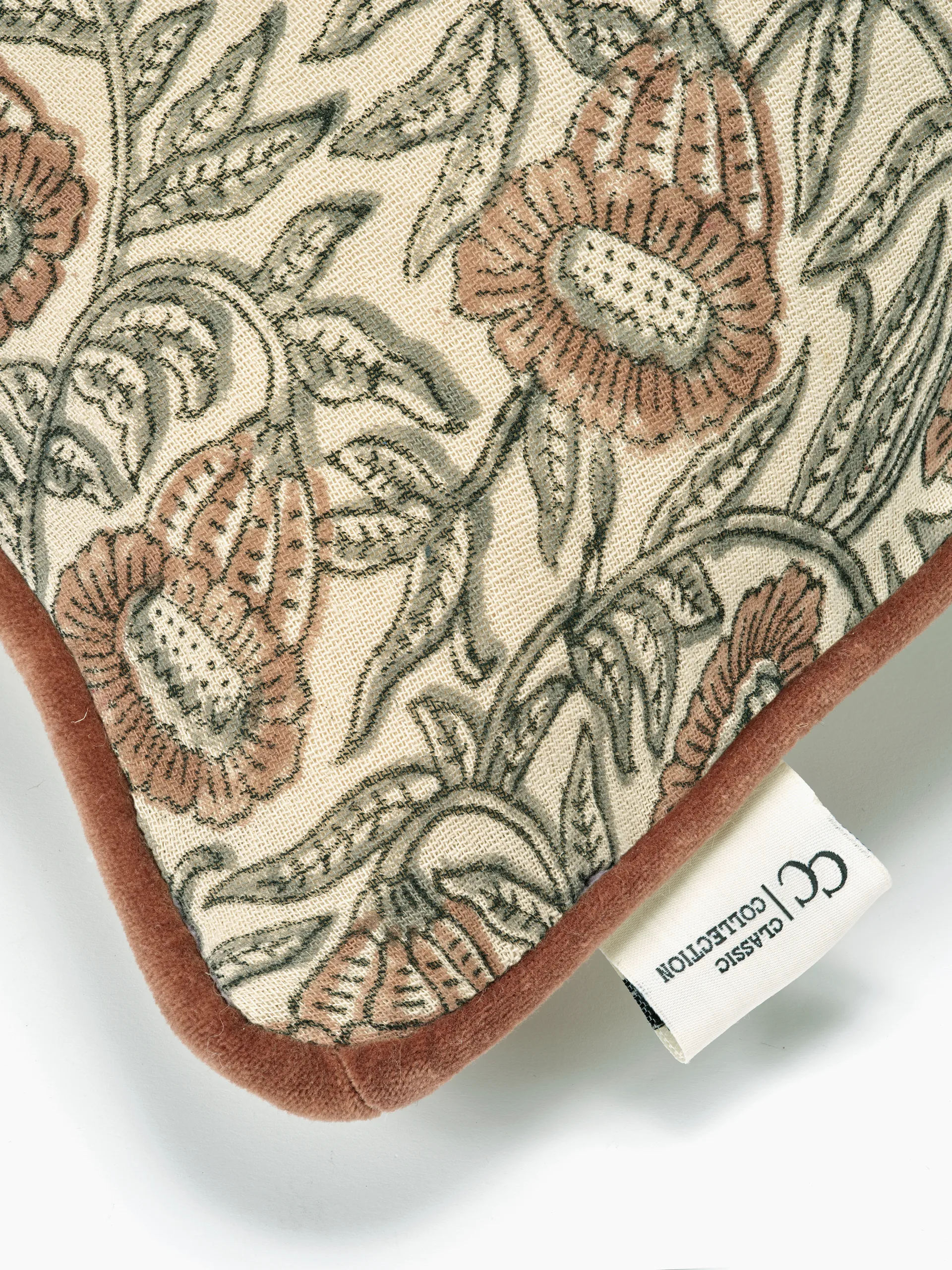 Θήκη μαξιλαριού Bell 50x50 εκ., Mocha Classic Collection