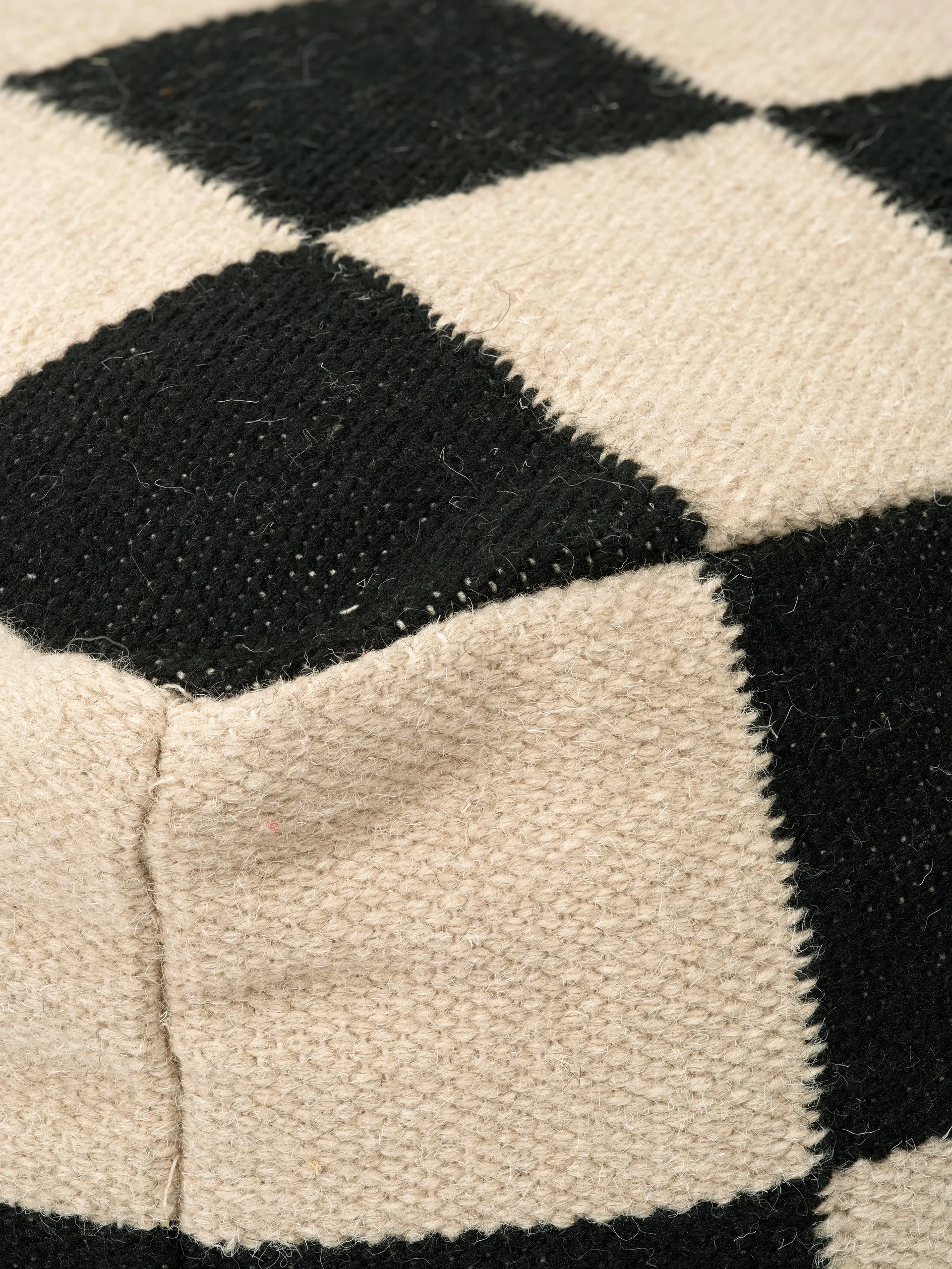 Square πουφ 50x50 εκ., Μαύρο-φυσικό Classic Collection