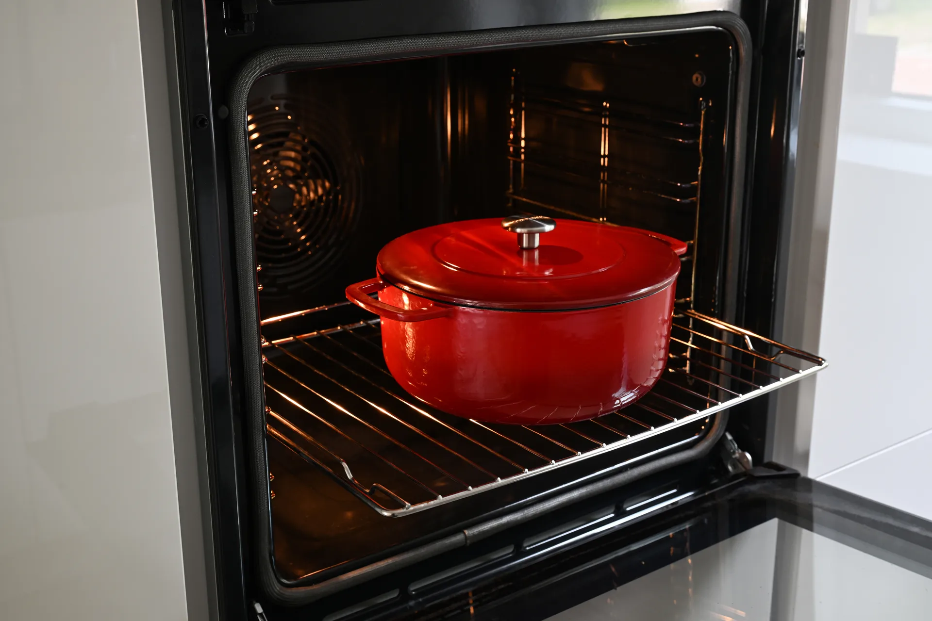 Combekk Εμαγιέ χύτρα από χυτοσίδηρο Ø24 εκ., Cherry Combekk