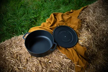 Combekk Εμαγιέ χύτρα από χυτοσίδηρο Ø28 εκ. - Μαύρο - Combekk