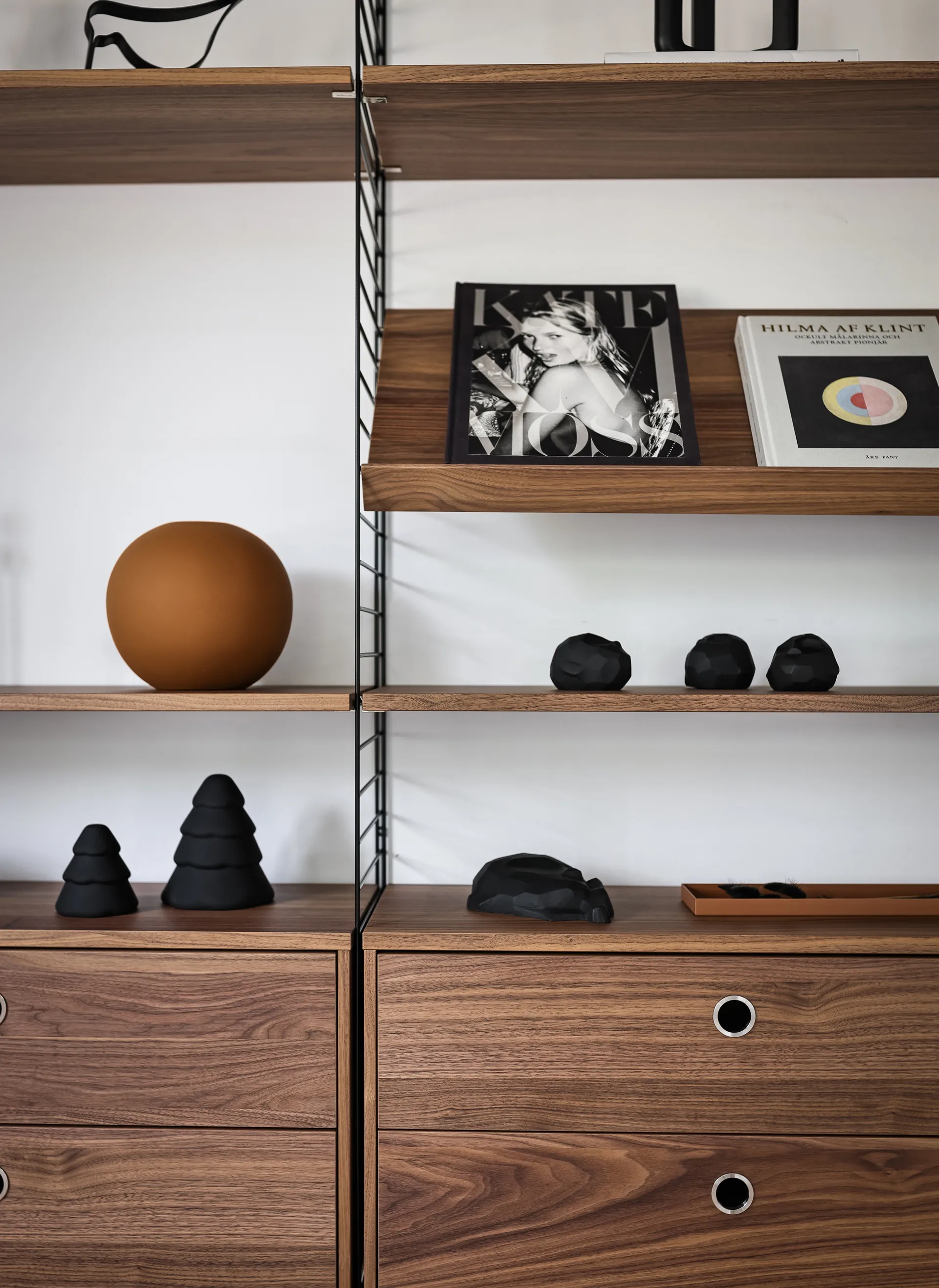 Χιονισμένο χριστουγεννιάτικο δέντρο 10 εκατοστών, Black Cooee Design