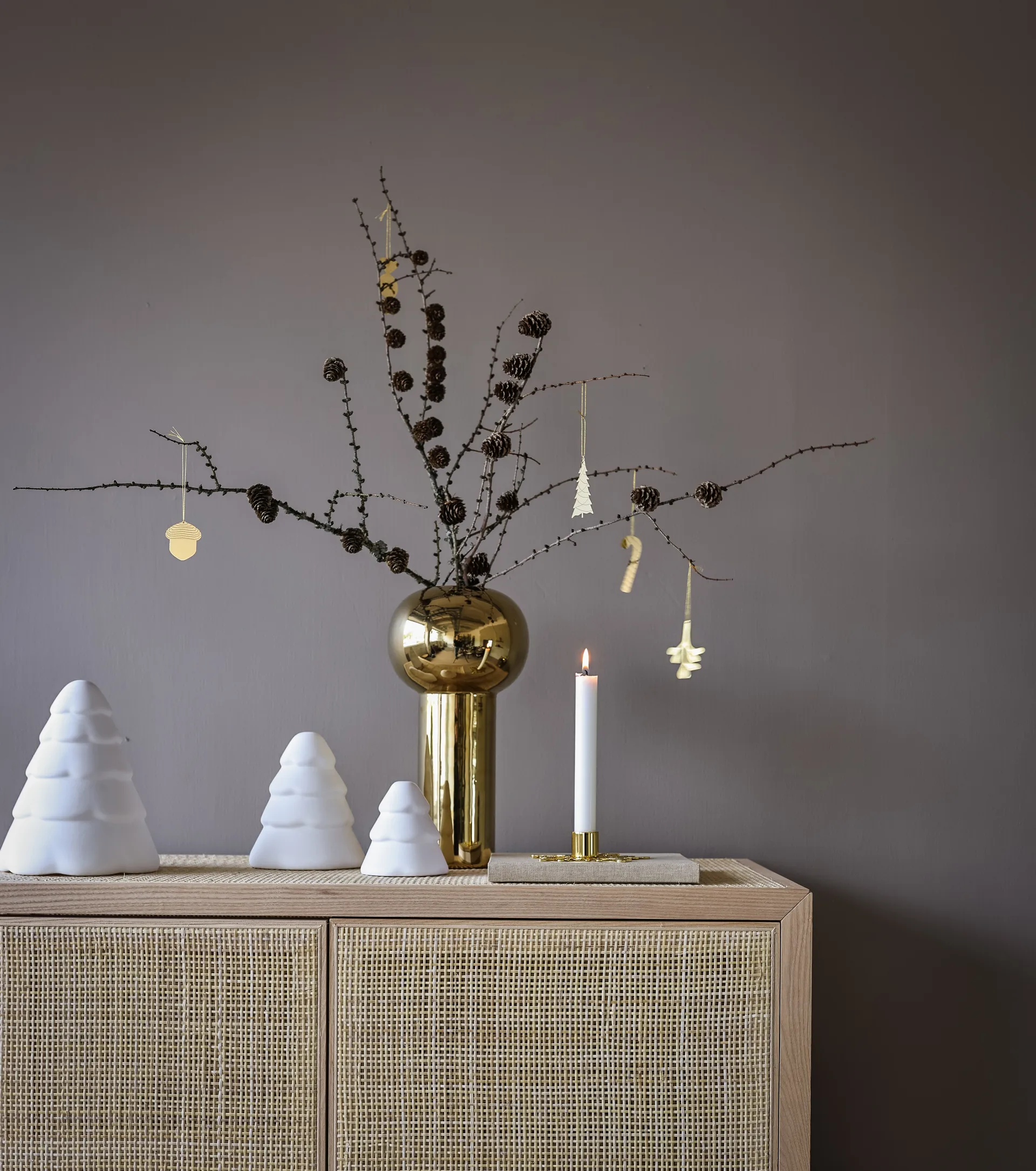 Χιονισμένο χριστουγεννιάτικο δέντρο 10 εκατοστών, White Cooee Design