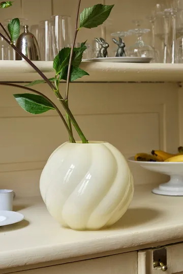 Twist ball βάζο 20 cm - Butter yellow - Cooee Design