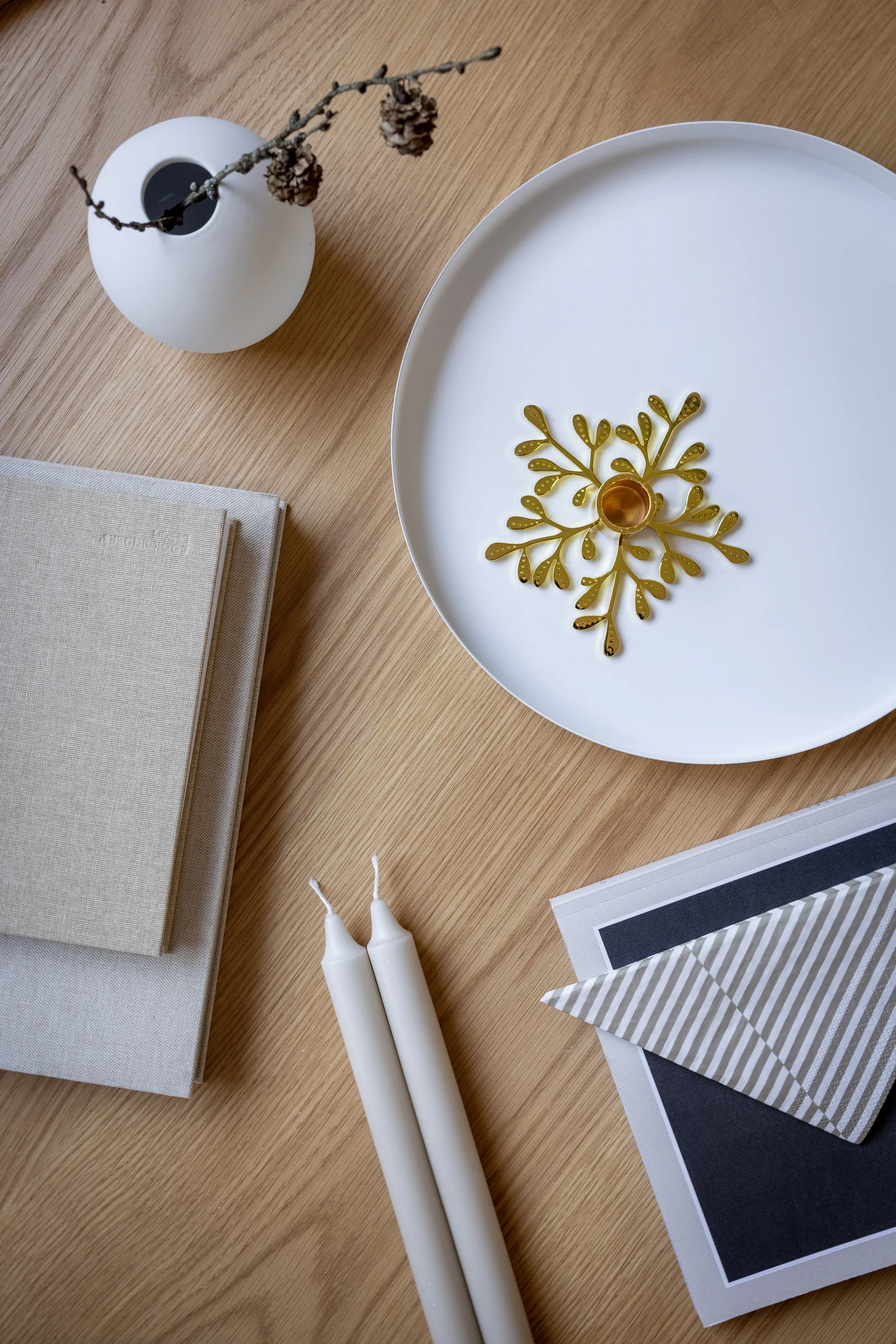 Κηροπήγιο με ιξός, Ορείχαλκος Cooee Design