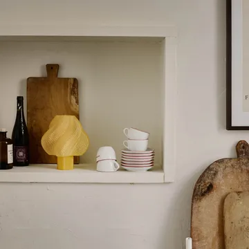 Soft Serve φορητή επιτραπέζια λάμπα - Λεμοντσέλο σορμπέ, 23 cm - Crème Atelier