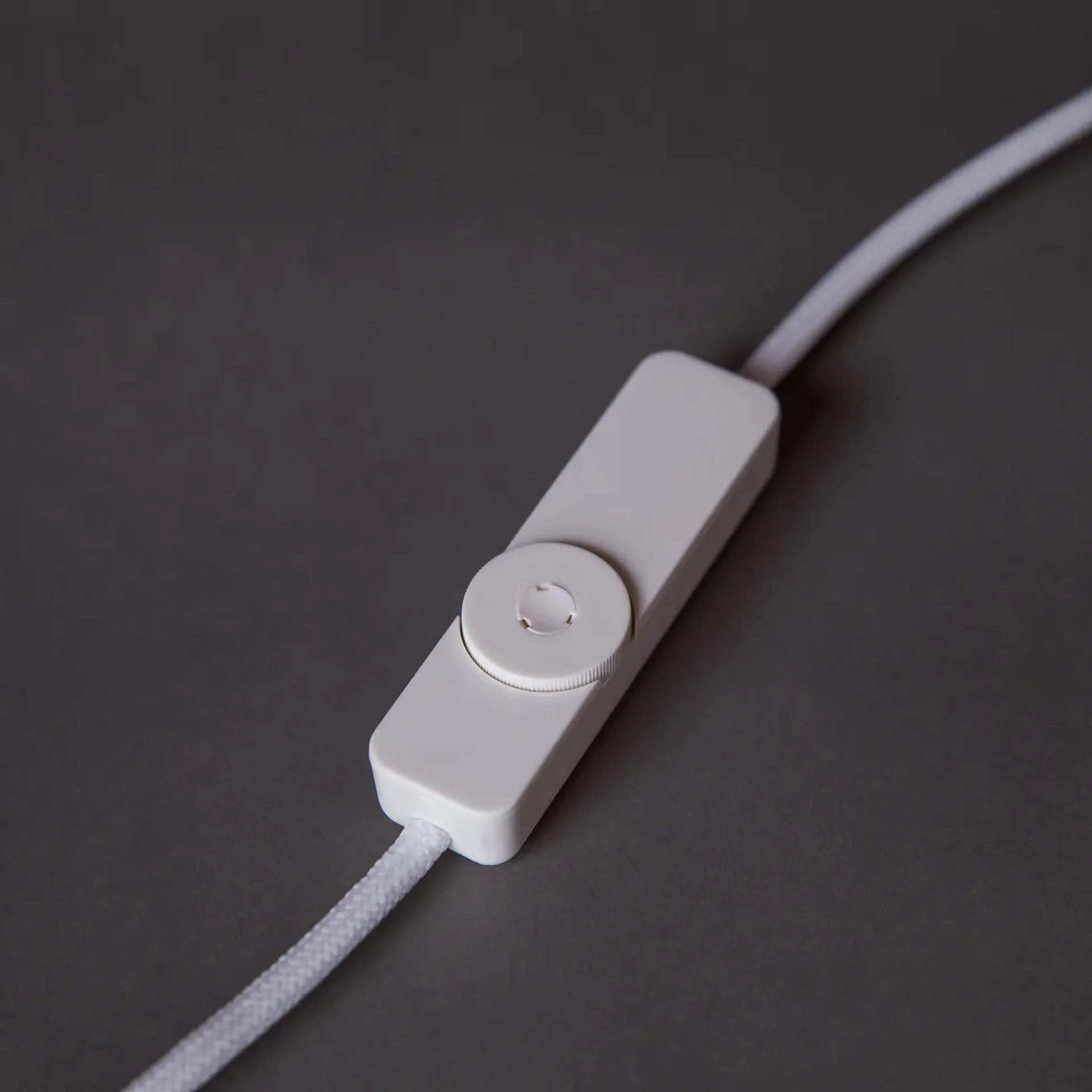 Soft Serve επιτραπέζιο φωτιστικό, Αγριοφράουλα, Κανονικό, 26 cm Crème Atelier