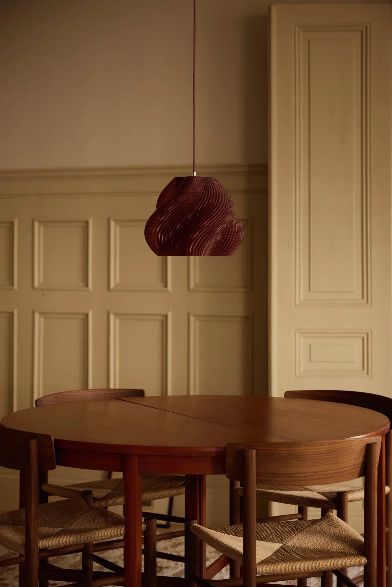 Soft Serve κρεμαστό φωτιστικό, Cherry-chrome, 02, 25 εκ. Crème Atelier
