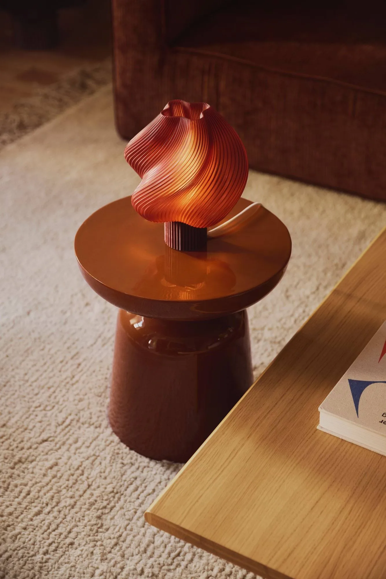 Soft Serve επιτραπέζιο φωτιστικό, Cherry, Regular, 26 εκ. Crème Atelier