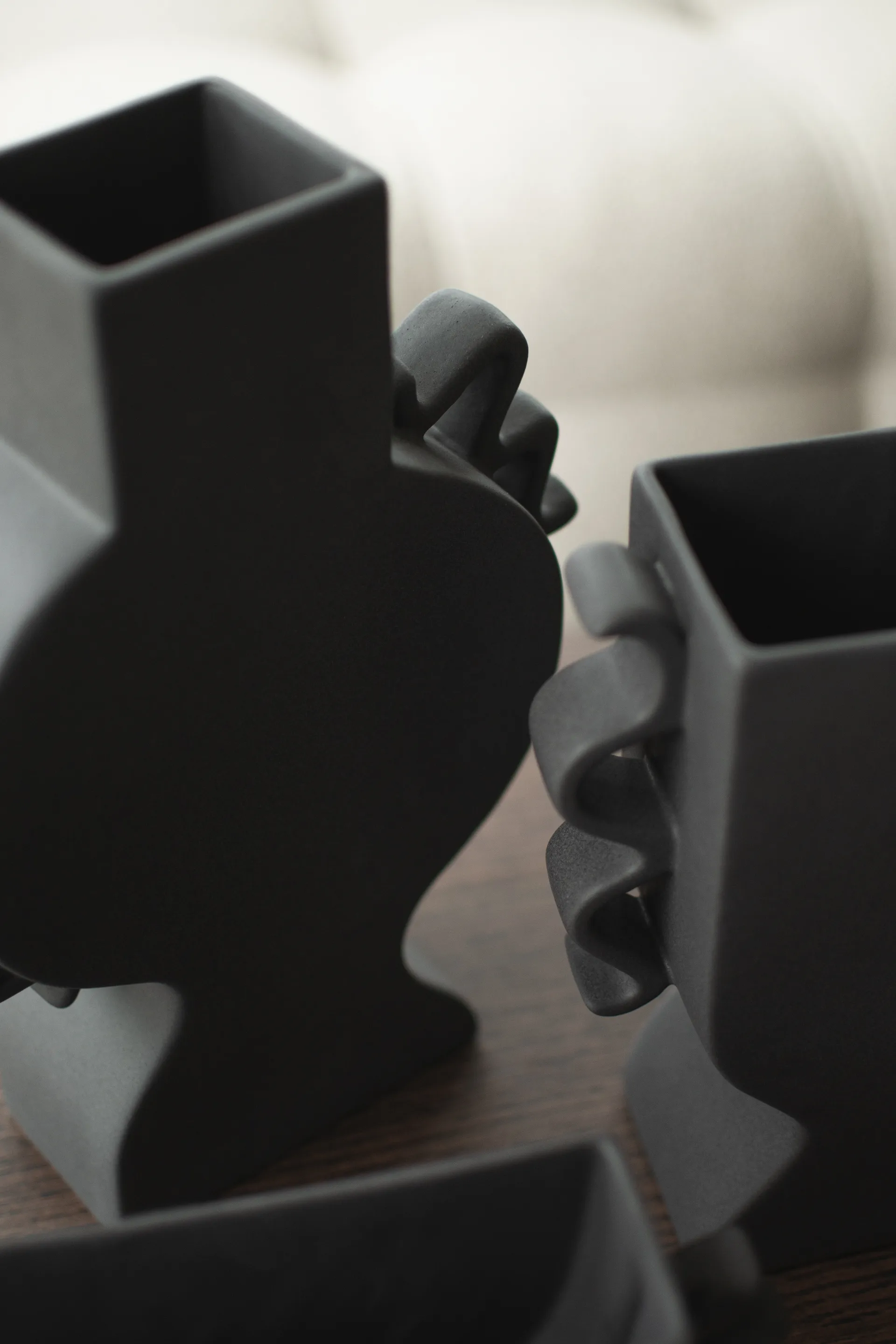 Flat βάζο 33 cm, Black DBKD