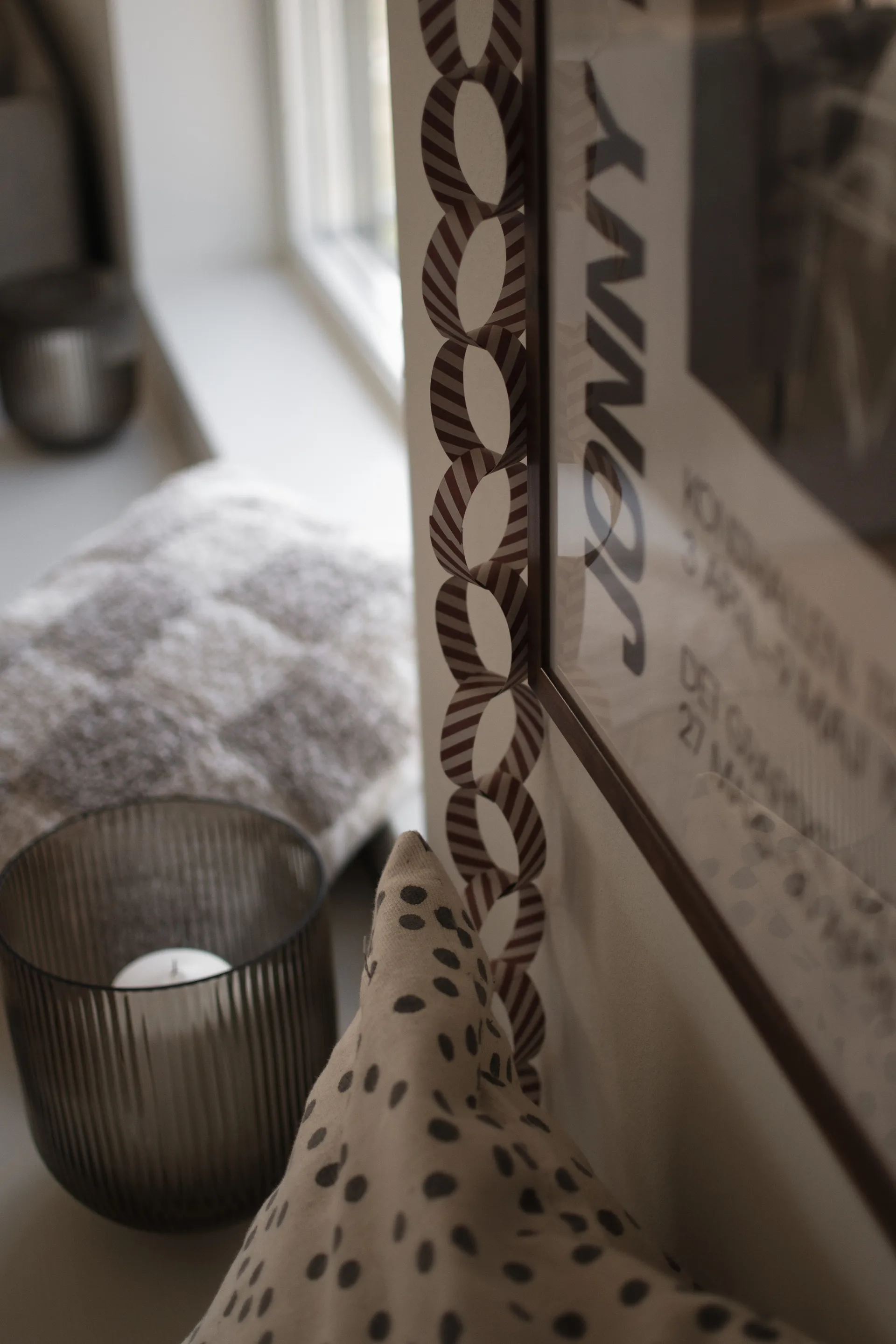 Νιφάδες Garland, Red-white DBKD