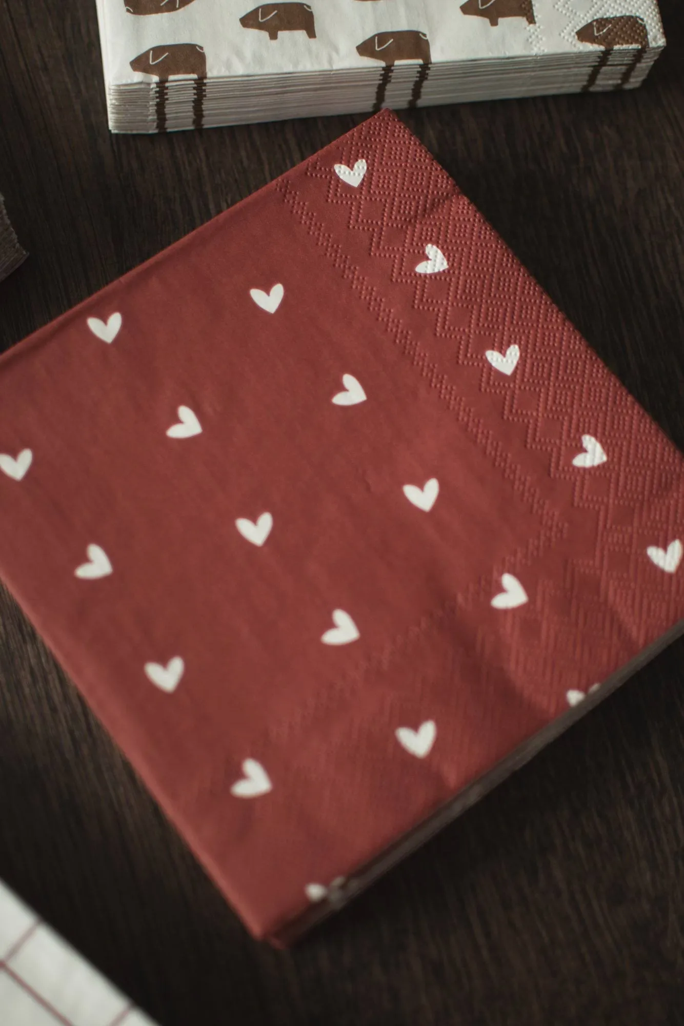 Heart χαρτοπετσέτα 33x33 cm 20 τεμάχια, Dark red DBKD