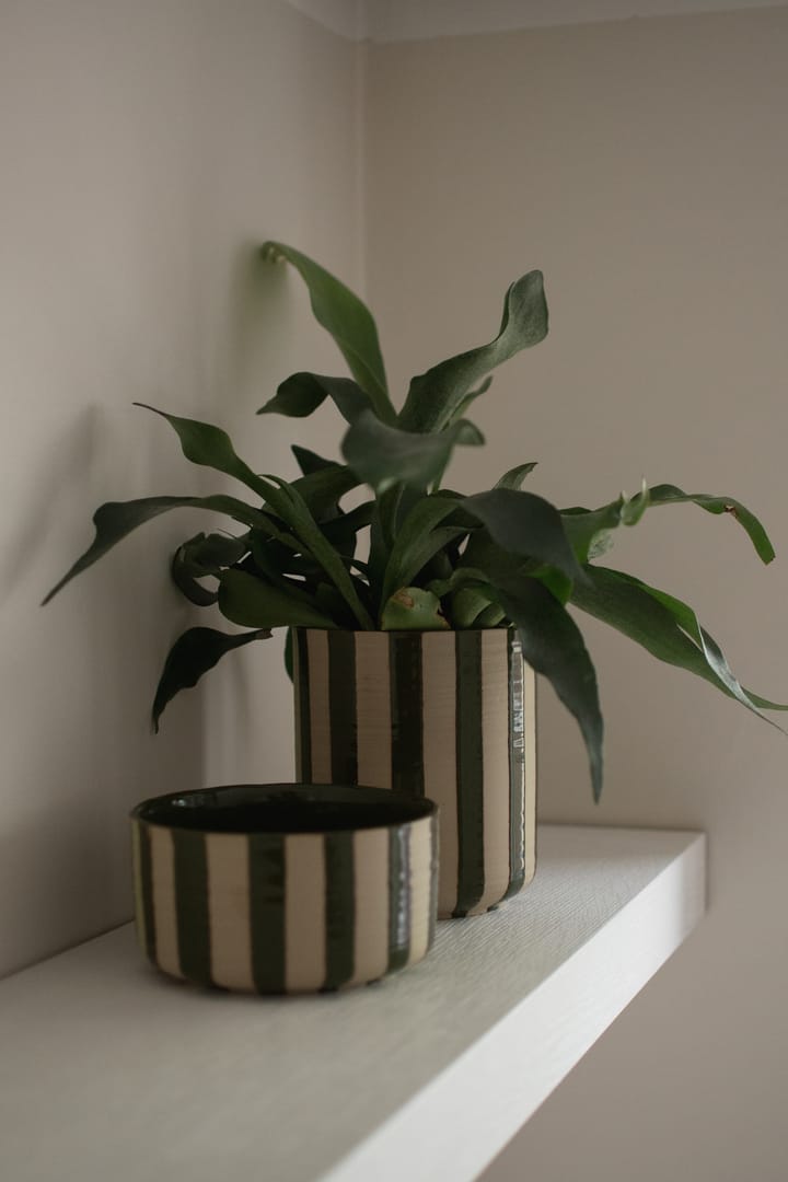 Line γλάστρα Ø14x16 cm, Stripe Green DBKD