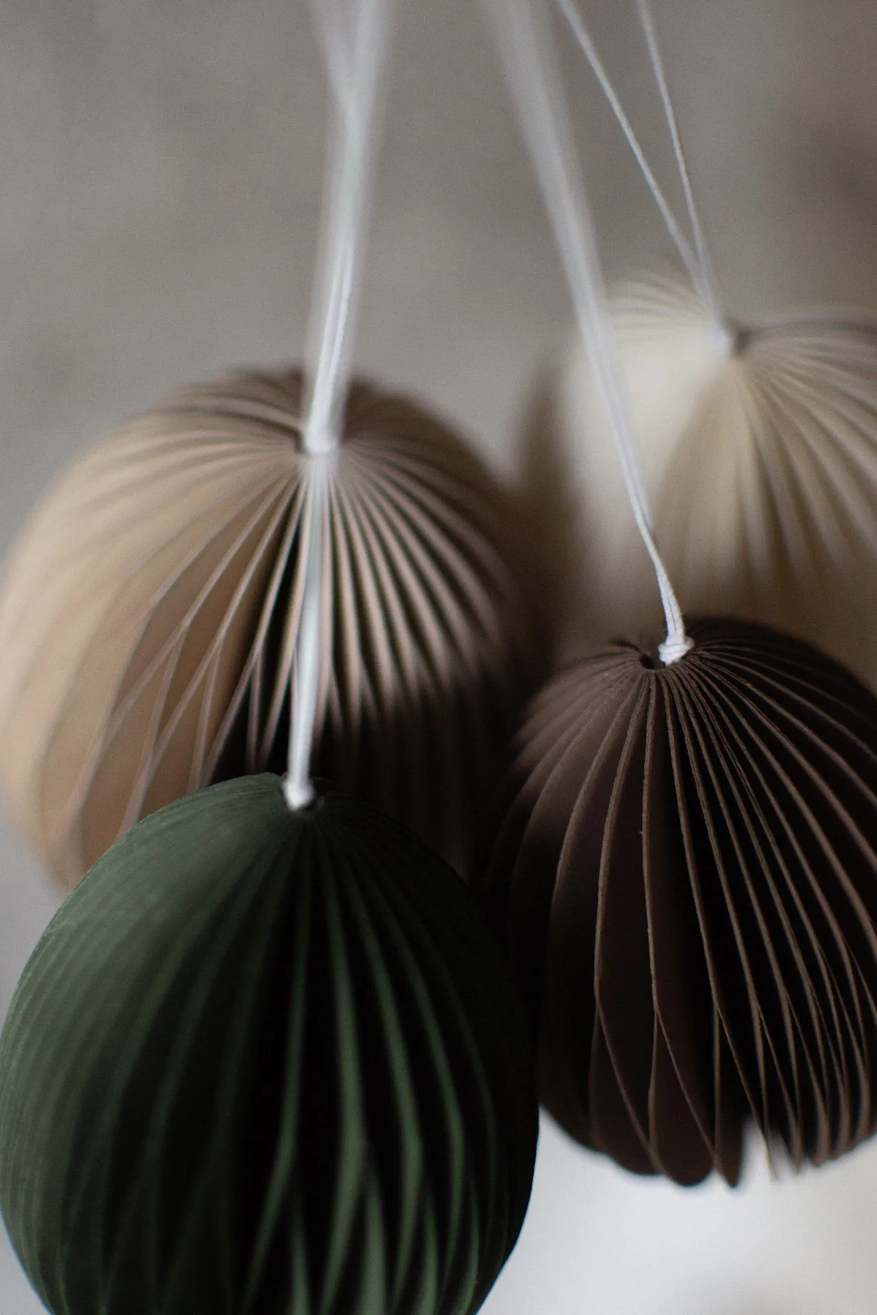 Ovoid πασχαλινό διακοσμητικό από χαρτί 7 εκ., Brown DBKD