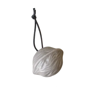 Κρεμαστό στολίδι χριστουγεννιάτικου δέντρου καρύδι - Shiny mole - DBKD