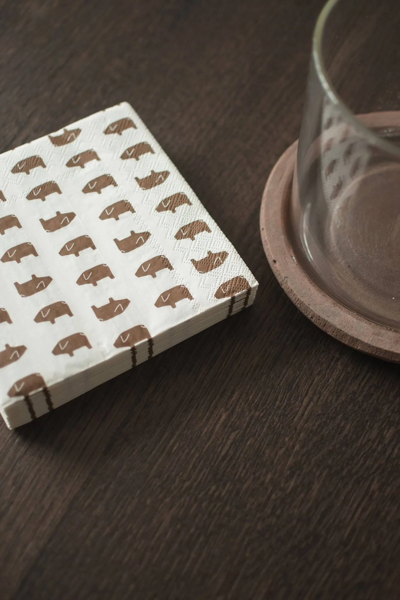 Swedish pig χαρτοπετσέτα 33x33 εκ. 20-pack, Brown DBKD