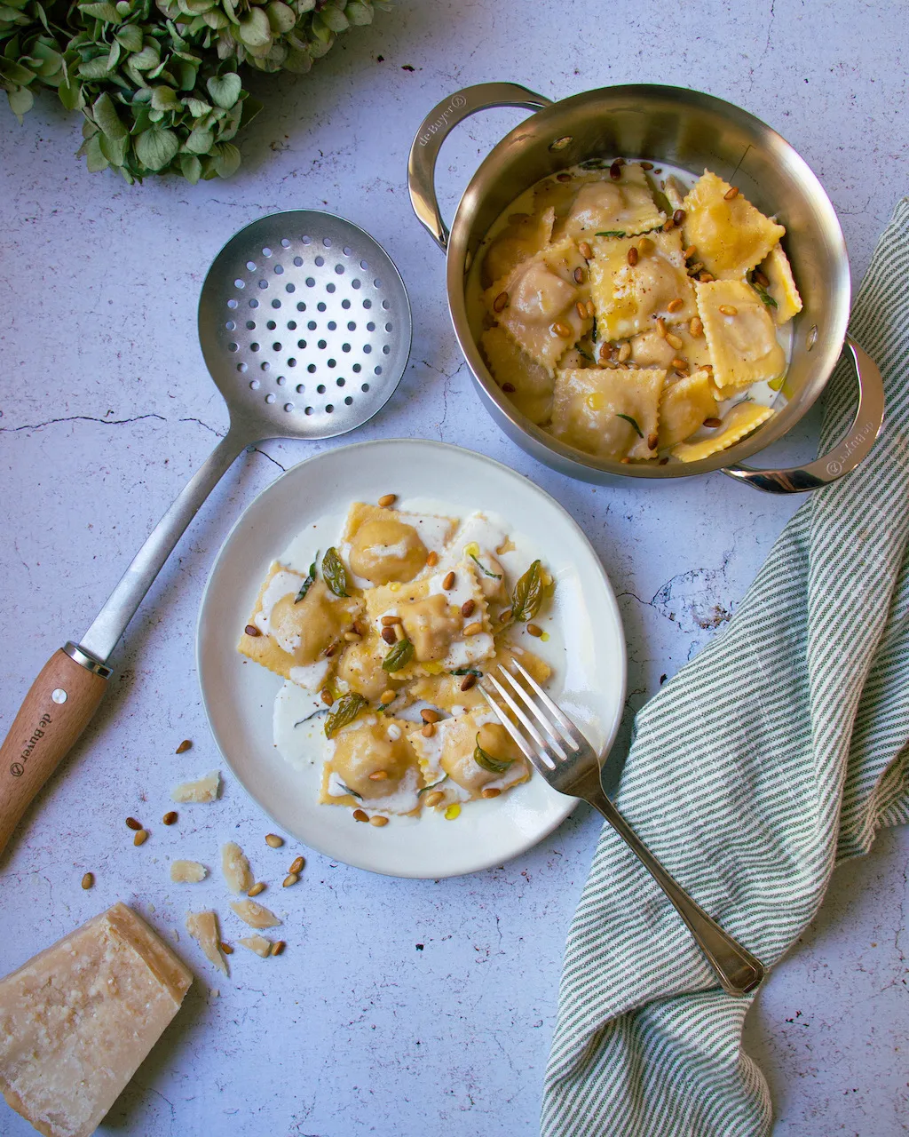 Alchimy κατσαρόλα χωρίς καπάκι από ανοξείδωτο χάλυβα, Ø16 εκ. De Buyer