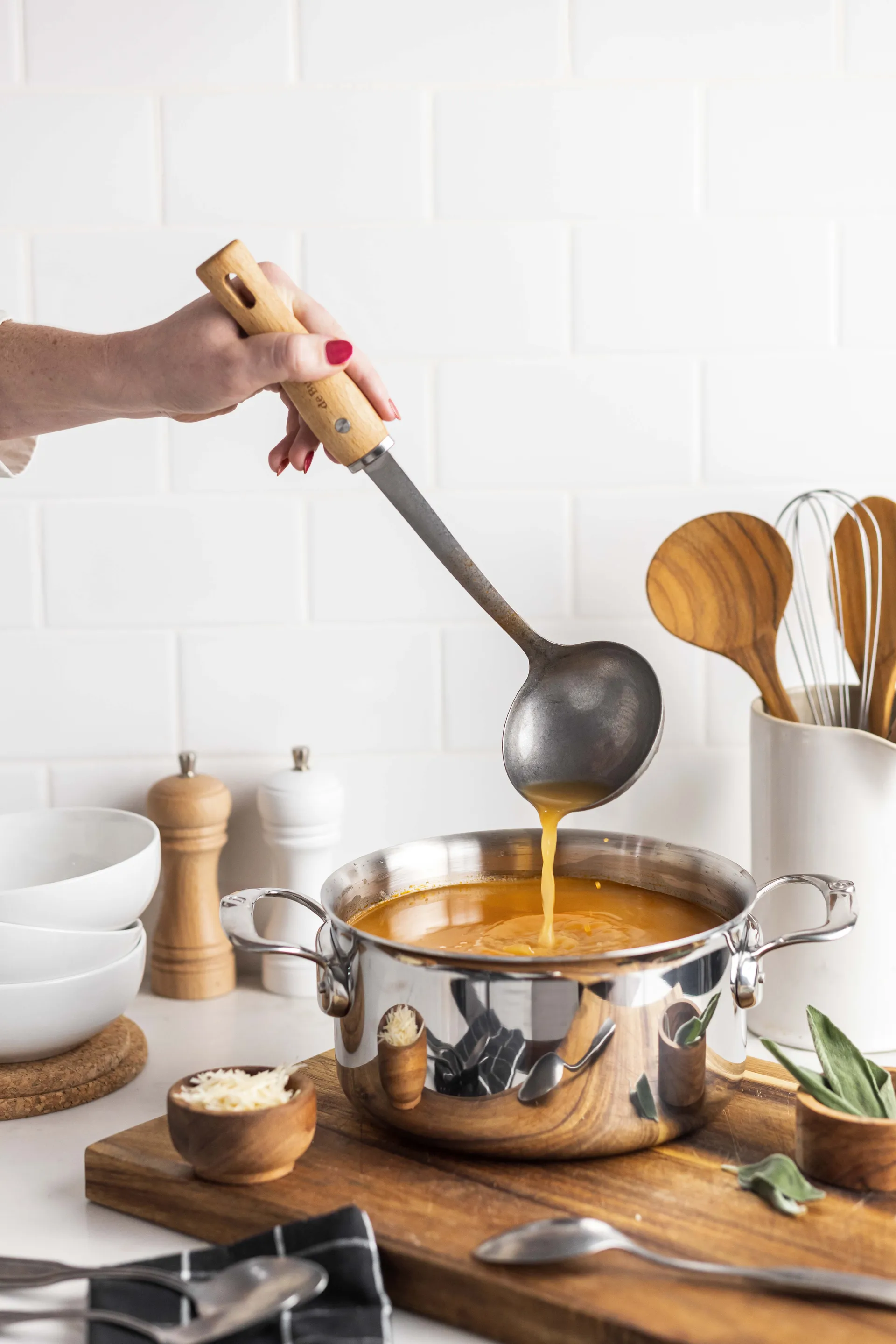 De Buyer B Bois κουτάλα σούπας με ξύλινη λαβή, Ανοξείδωτο ατσάλι De Buyer