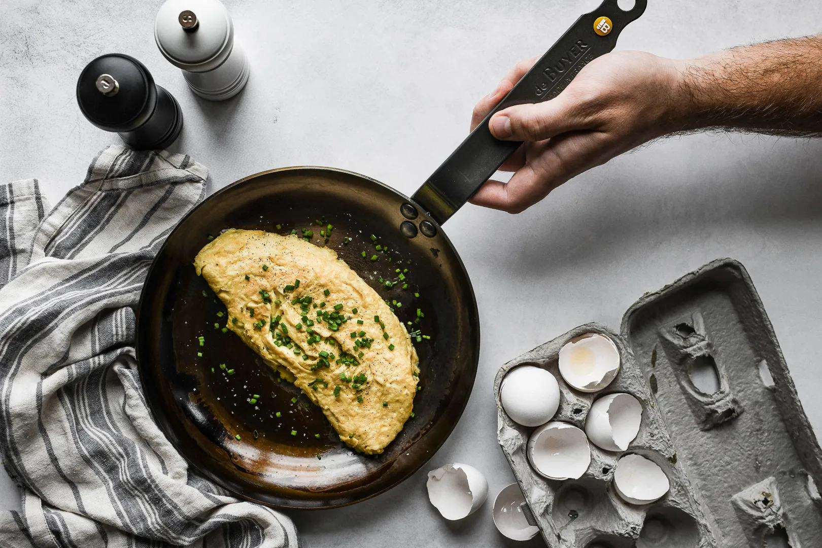 Mineral B τηγάνι για ομελέτα, 24 cm De Buyer