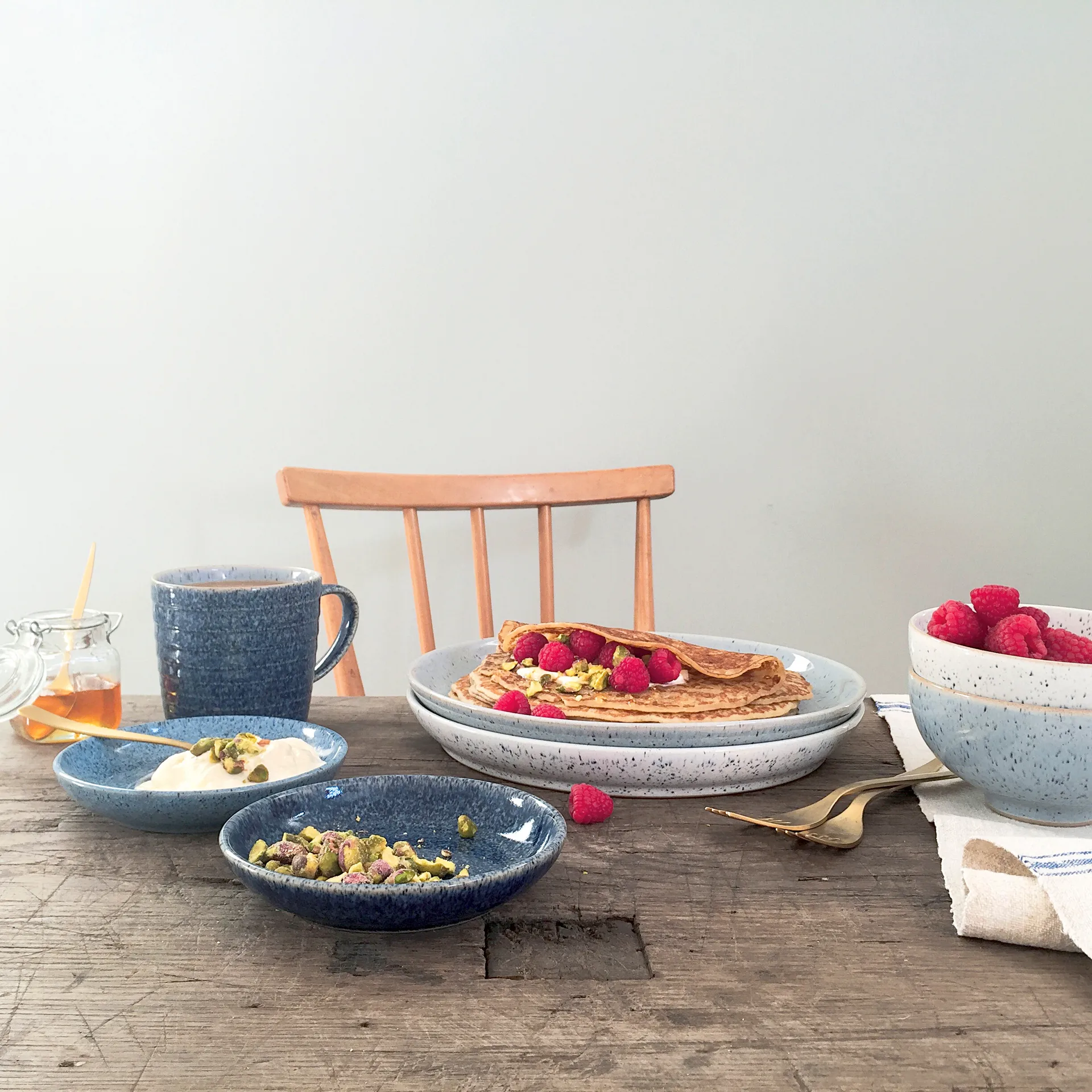 Κούπα με αυλακώσεις, Studio Μπλε, 400 ml, Πυρόλιθος-κιμωλία Denby