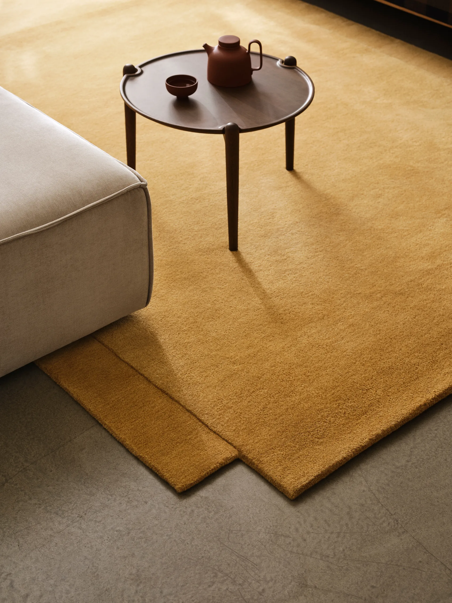 Aria τραπεζάκι σαλονιού, Dark oak, Ø50x37 cm Design House Stockholm
