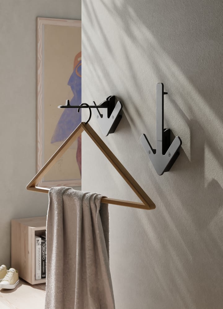 Arrow κρεμάστρα, μαύρο Design House Stockholm