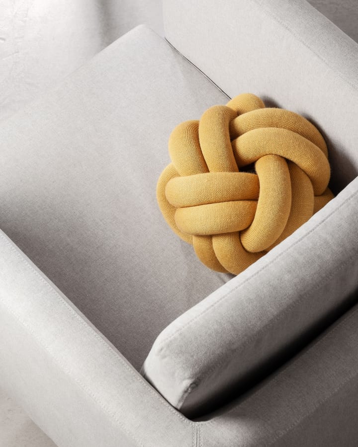 Knot μαξιλάρι ύπνου - κίτρινο - Design House Stockholm
