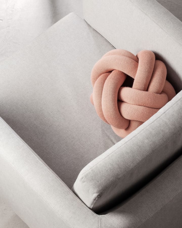 Knot μαξιλάρι ύπνου, Σκονισμένο ροζ Design House Stockholm