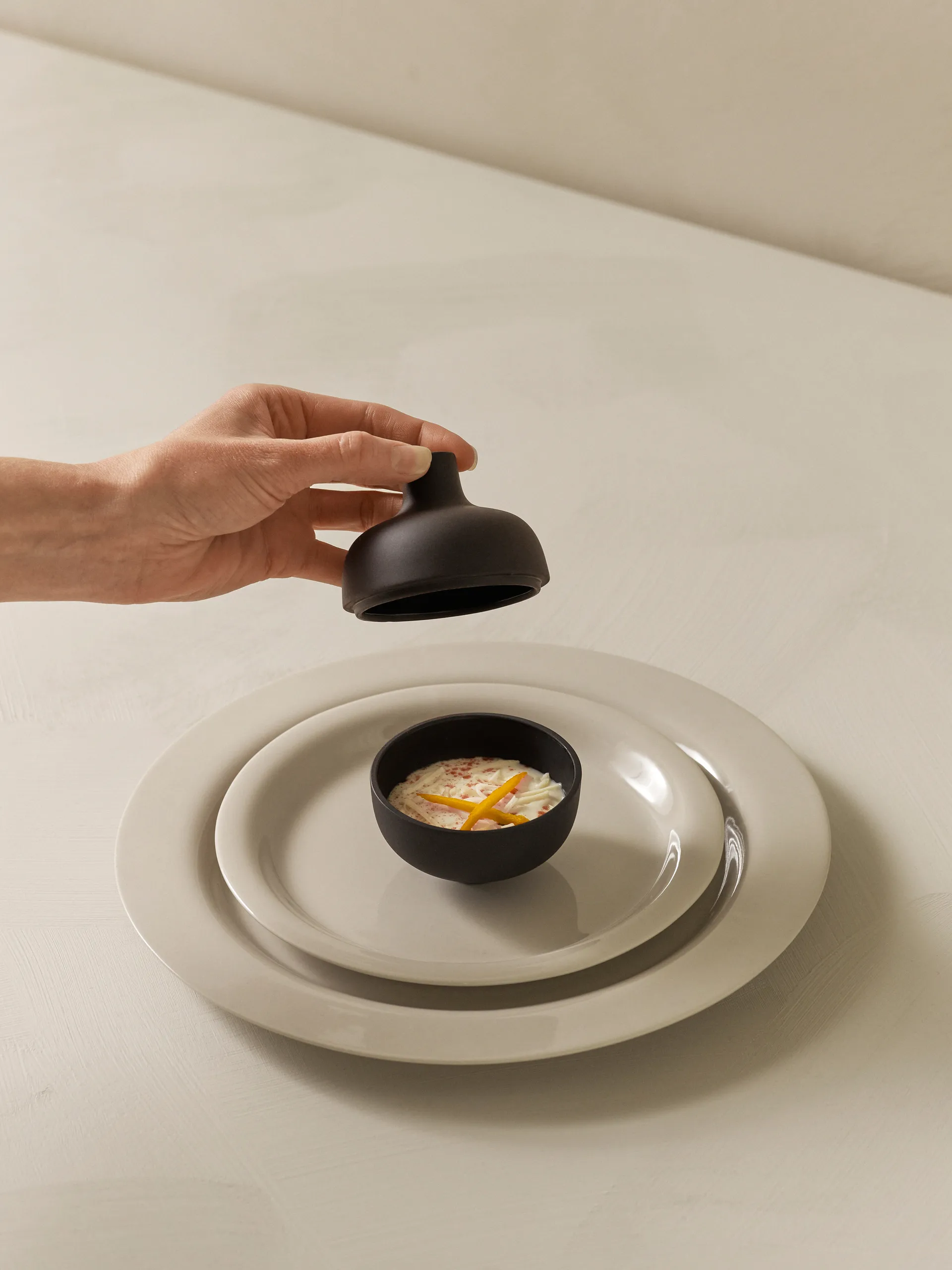 Sand μπολ με καπάκι S Ø8.2 cm, Μαύρος πηλός Design House Stockholm