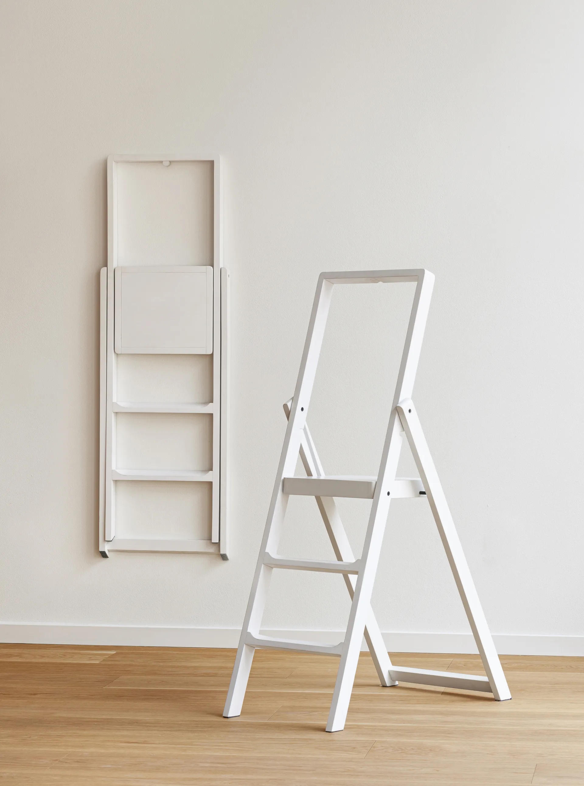 Σκάλα Step  , Λευκό-βερνικωμένο Design House Stockholm