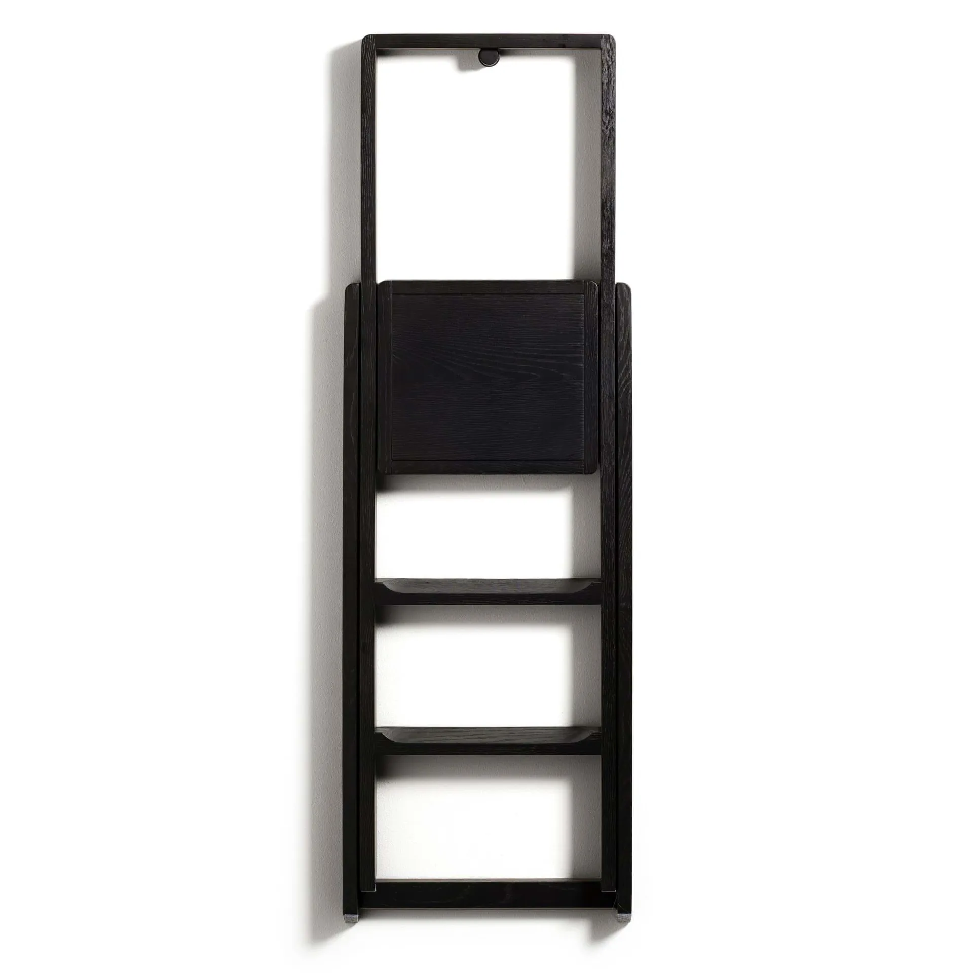 Σκάλα Step  , χρωματισμένη μαύρη Design House Stockholm