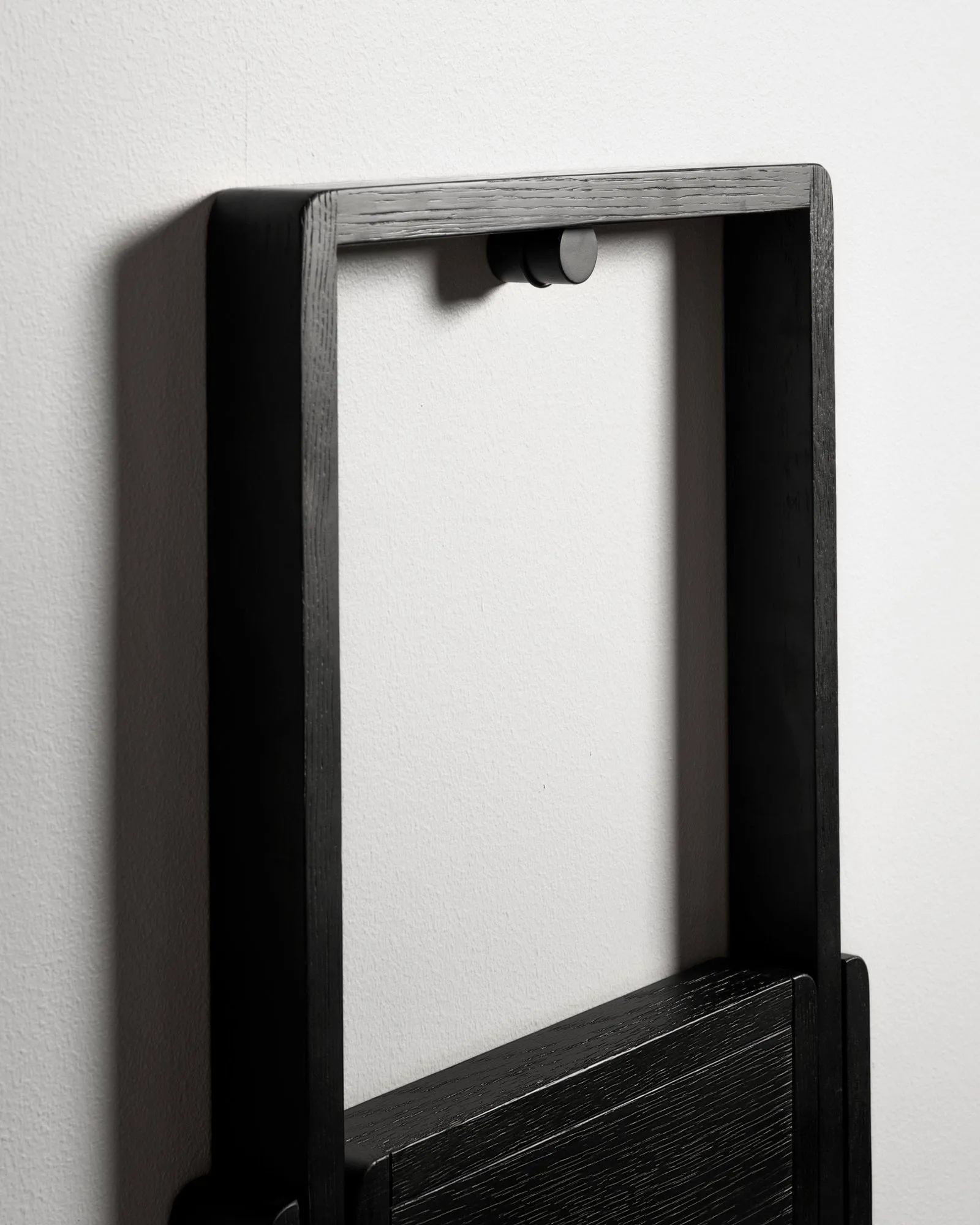 Σκάλα Step  , χρωματισμένη μαύρη Design House Stockholm