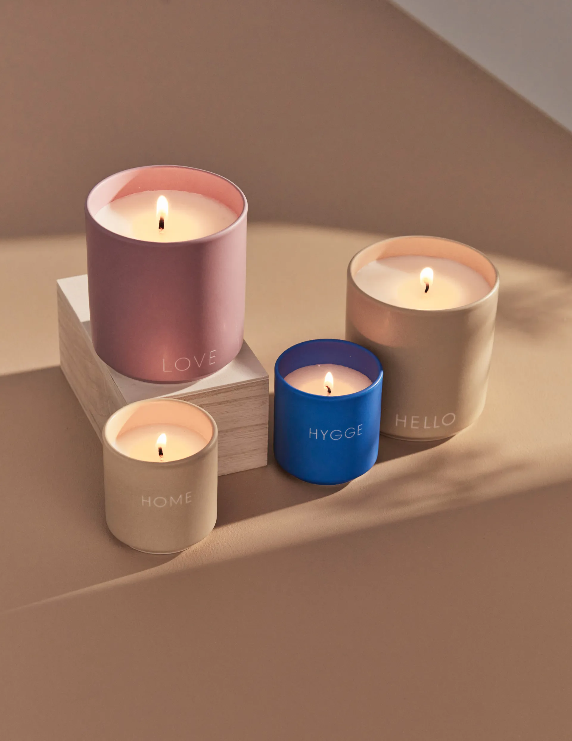 Design Letters αρωματικό κερί Ø5.5 cm, Home-beige Design Letters