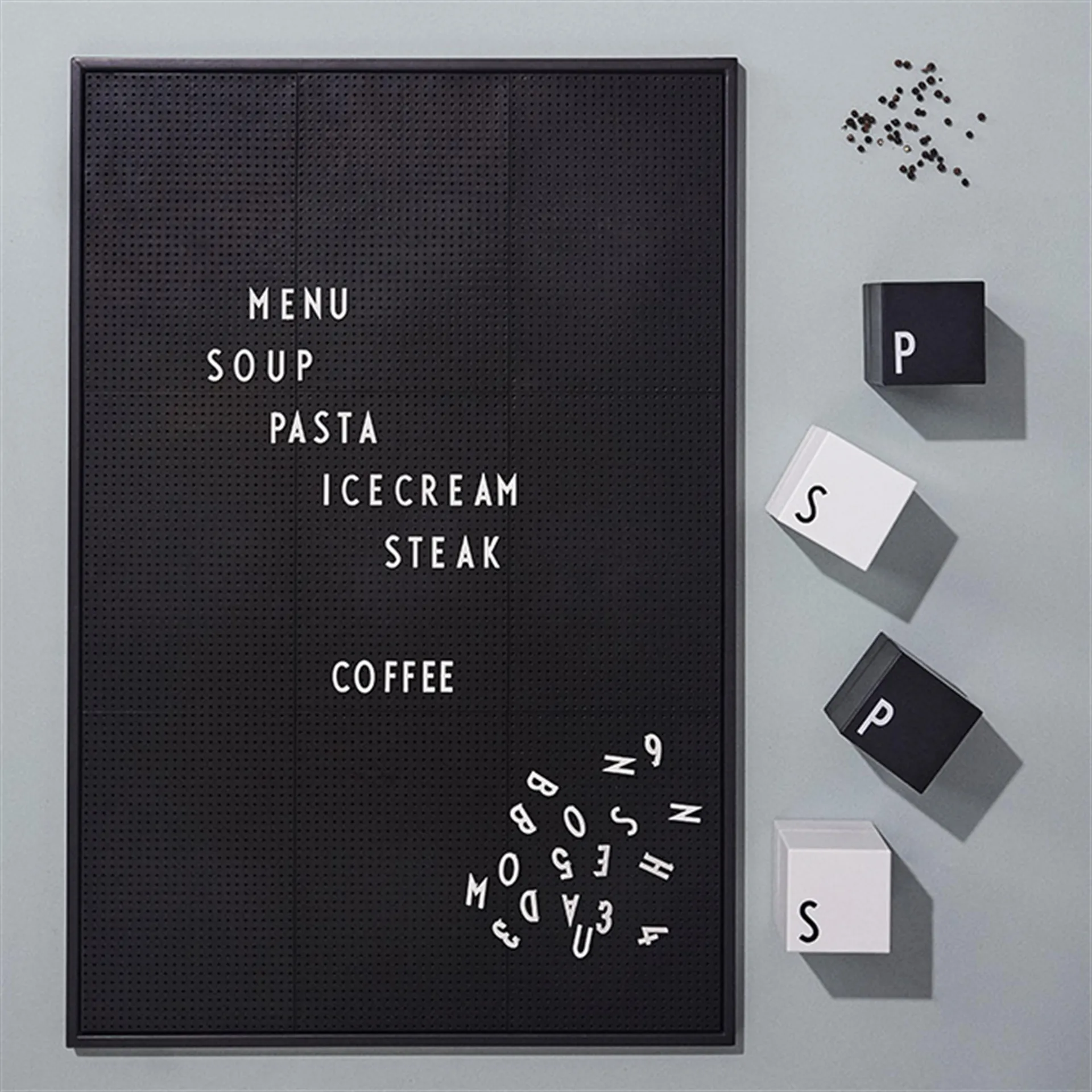 Design Letters πίνακας με γράμματα A2, μαύρο Design Letters