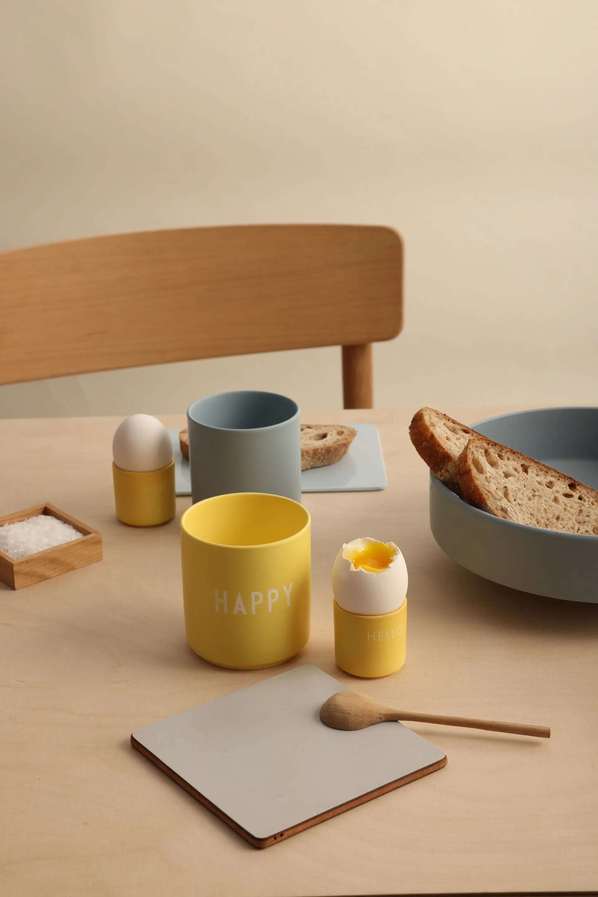 Design Letters favourite φλιτζάνι 25 cl, Happy-yellow Design Letters