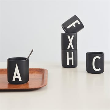 Design Letters φλιτζάνι μαύρο - Y - Design Letters