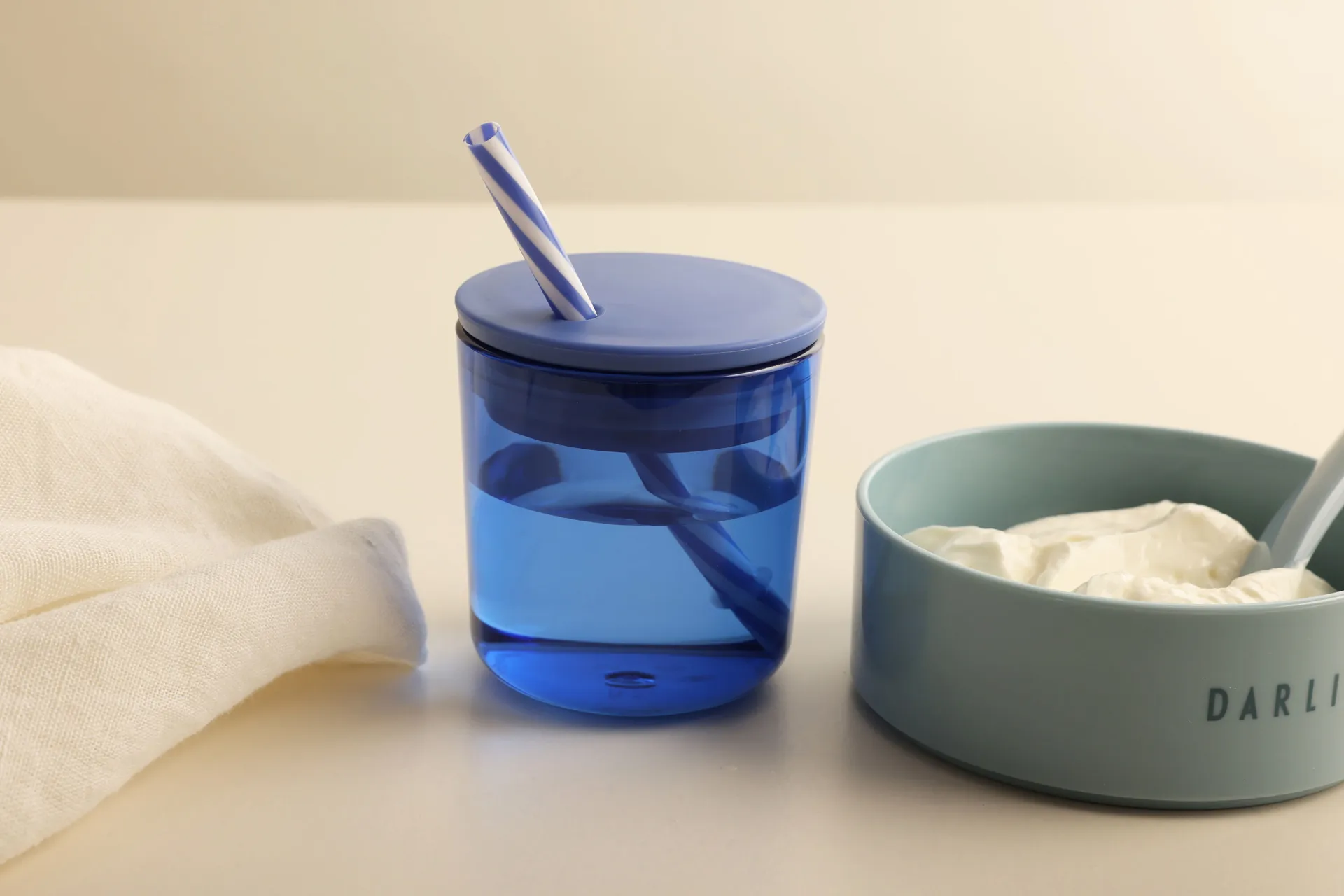 Design Letters καλαμάκι με καπάκι, Μπλε Design Letters