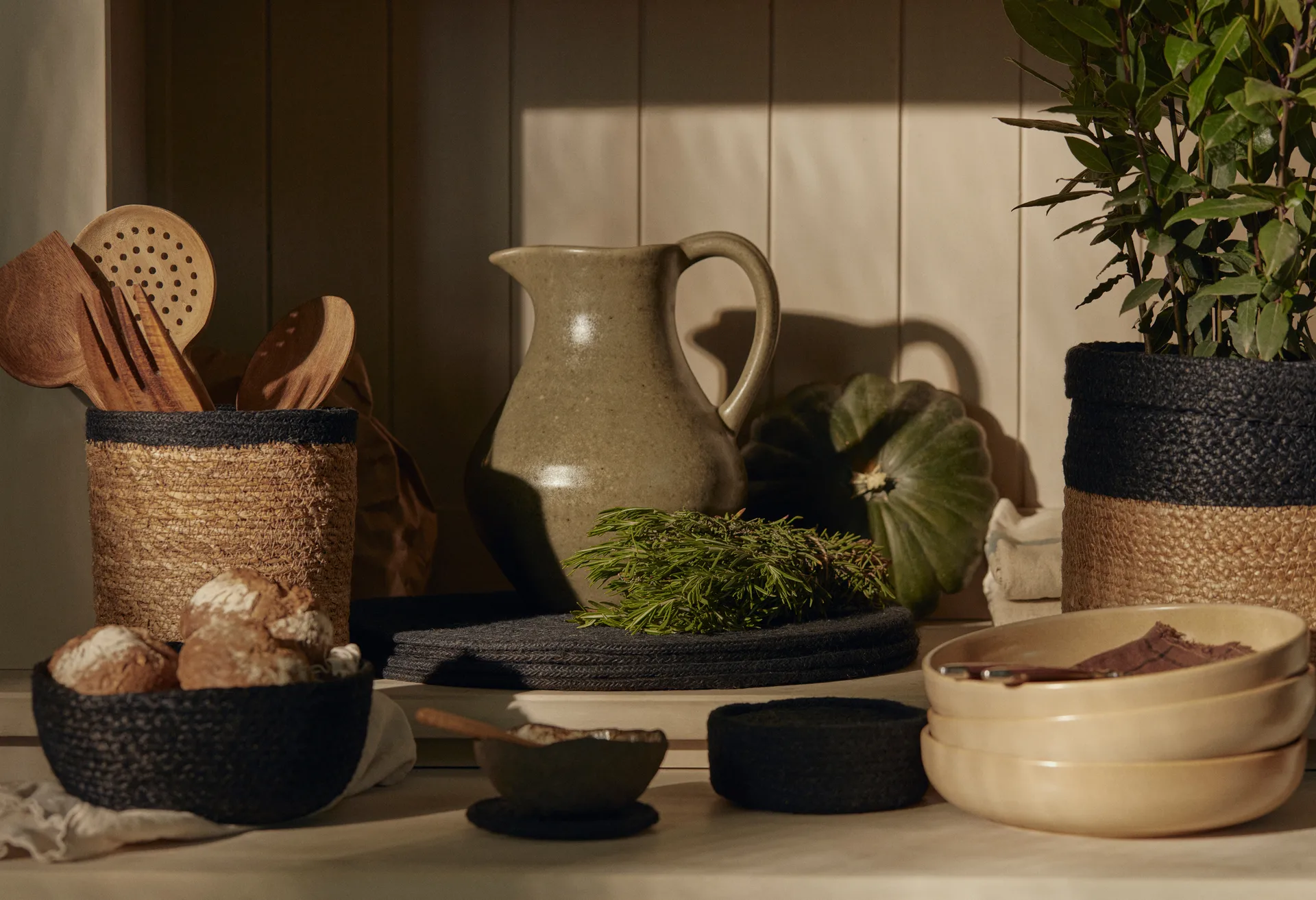 Flätad ψωμιέρα Συσκευασία 3 τεμαχίων , Μαύρο Dixie