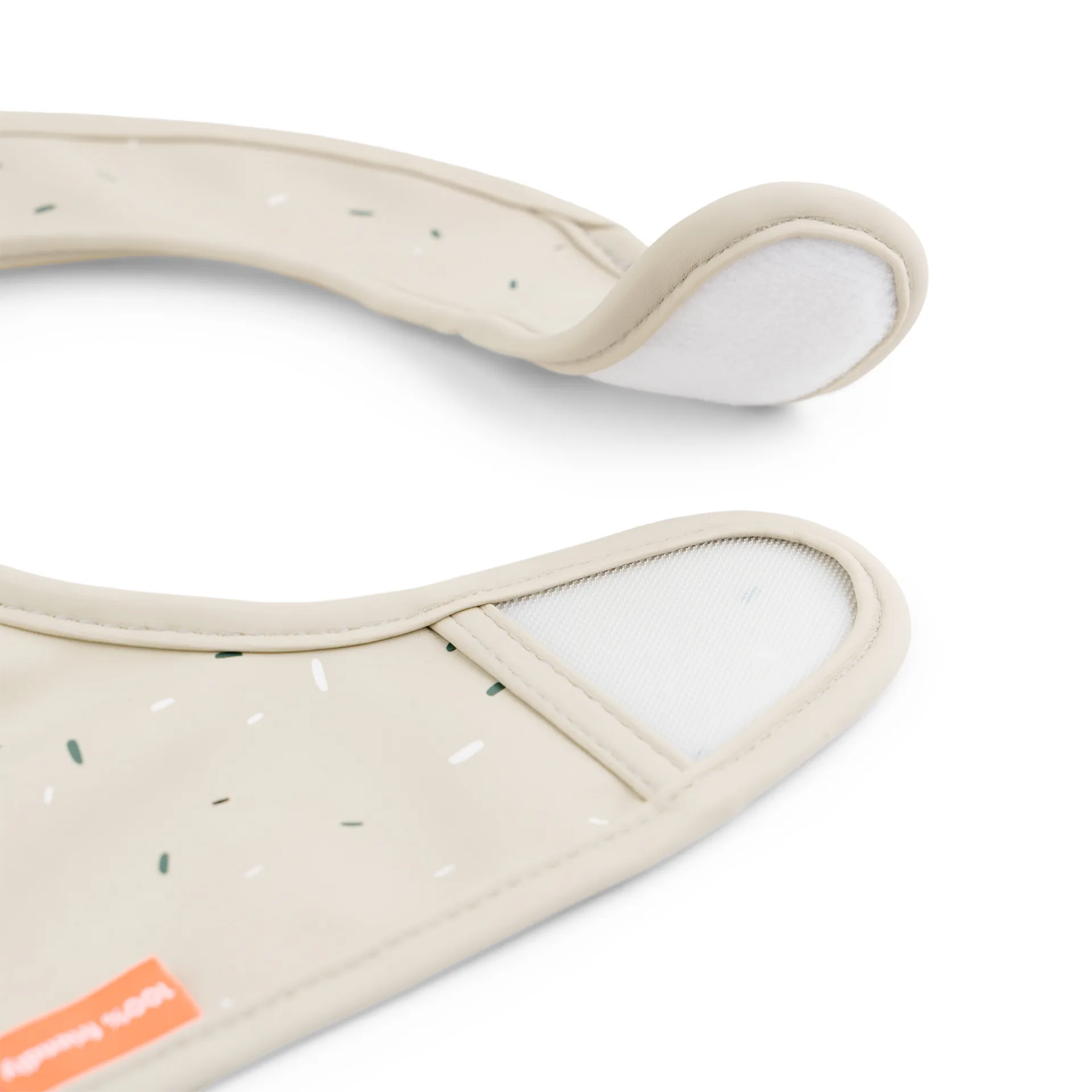 Lalee σαλιάρα με Velcro 2-pack, Sand Done by deer