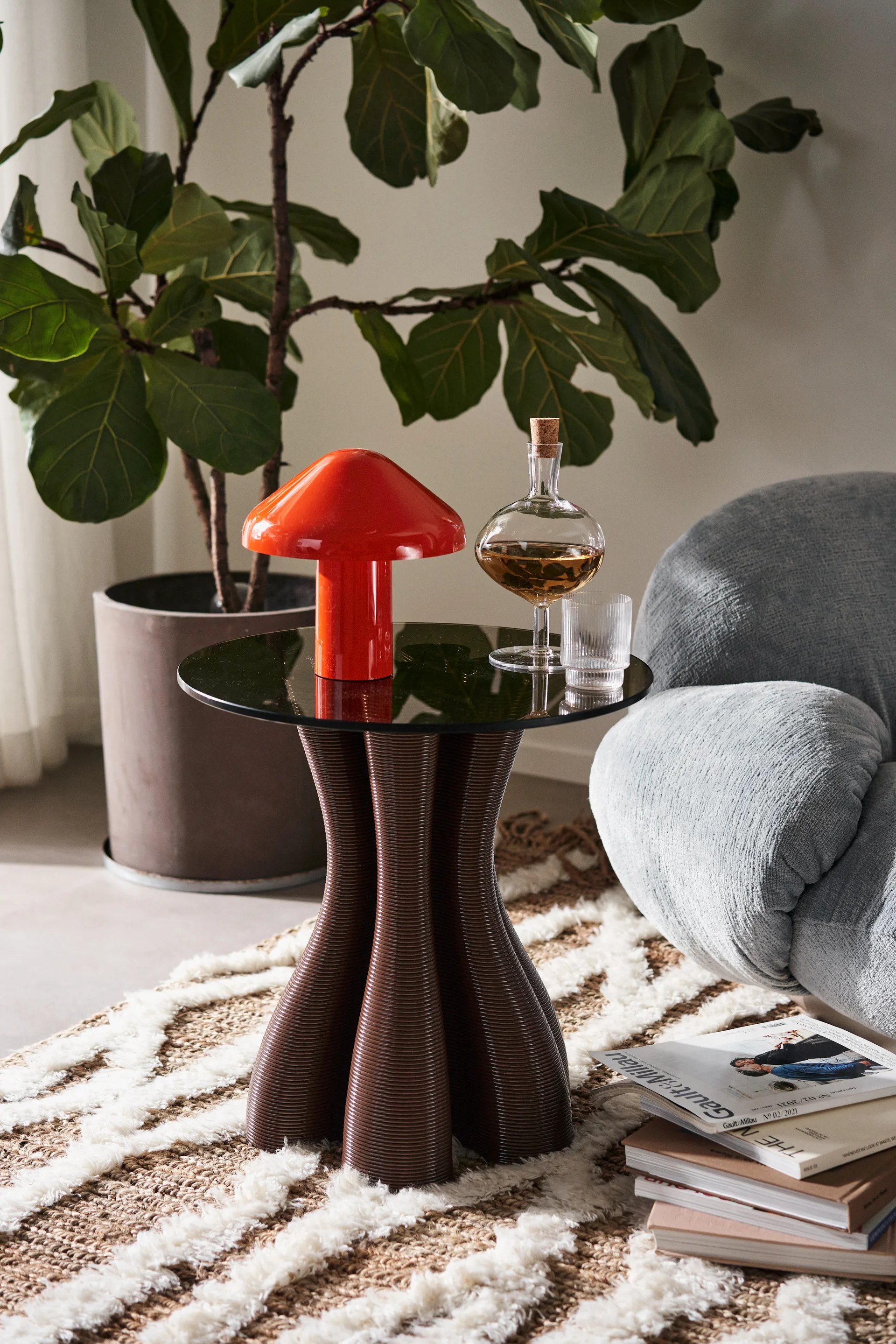 Anemone βοηθητικό τραπεζάκι Ø50 cm, Chocolate Ekbacken Studios