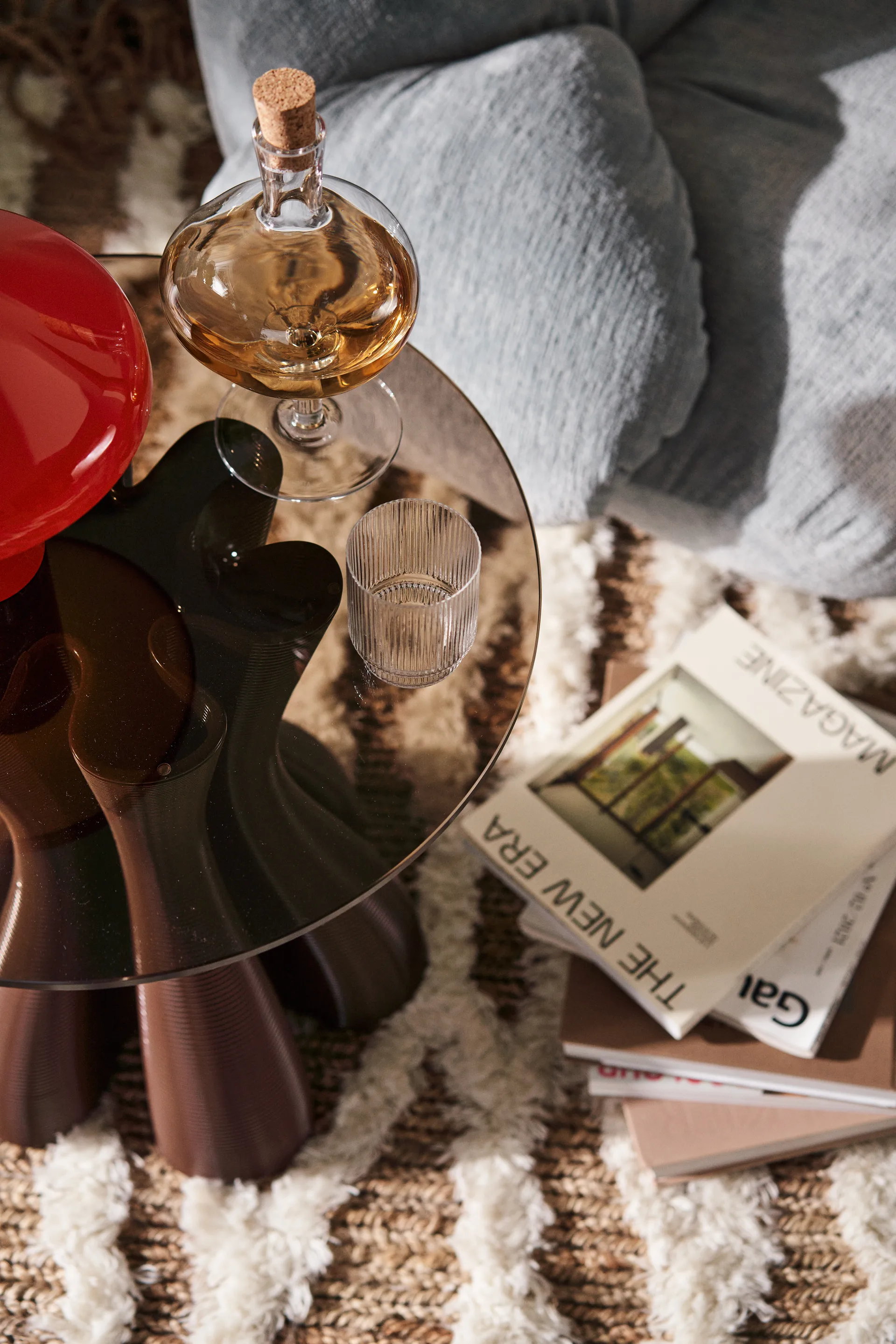 Anemone βοηθητικό τραπεζάκι Ø50 cm, Chocolate Ekbacken Studios