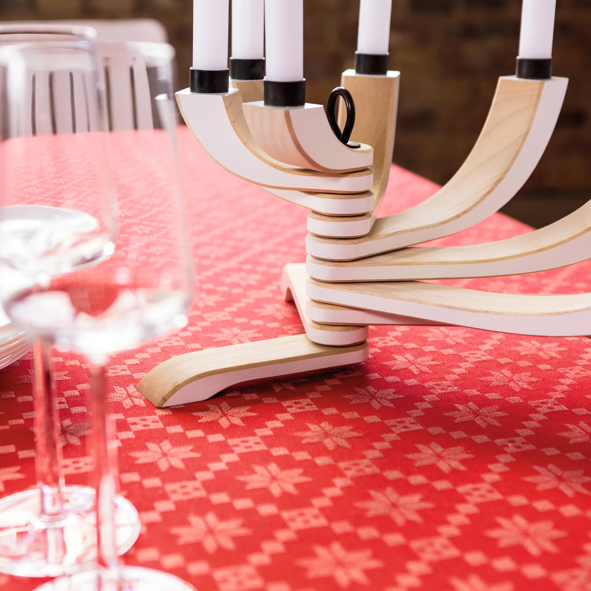 Τραπεζομάντιλο Åttebladrose, 150x260 εκ. Ekelund Linneväveri