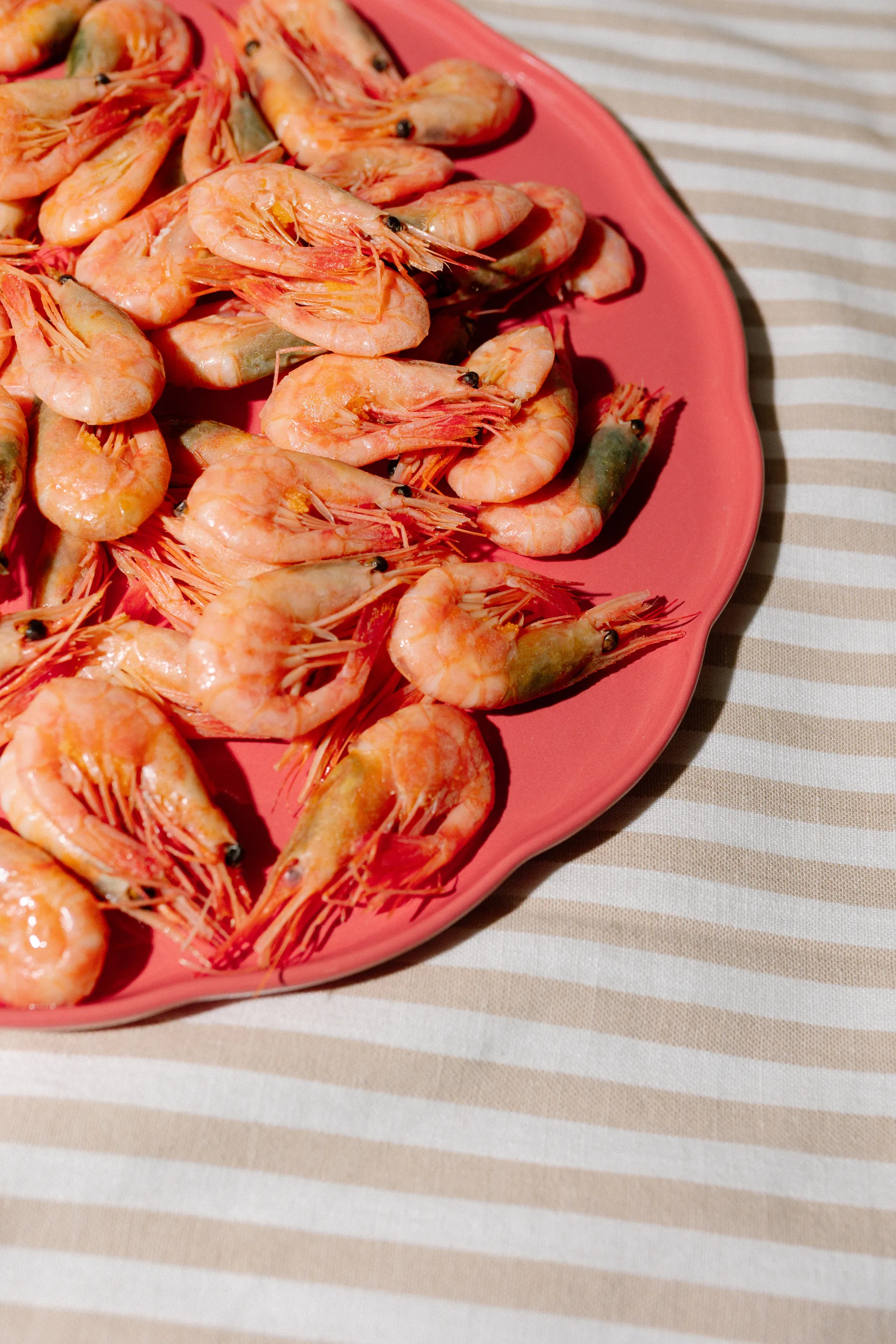 Emile Henry Madeleine πιατέλα σερβιρίσματος, Bubblegum, στρογγυλό Emile Henry