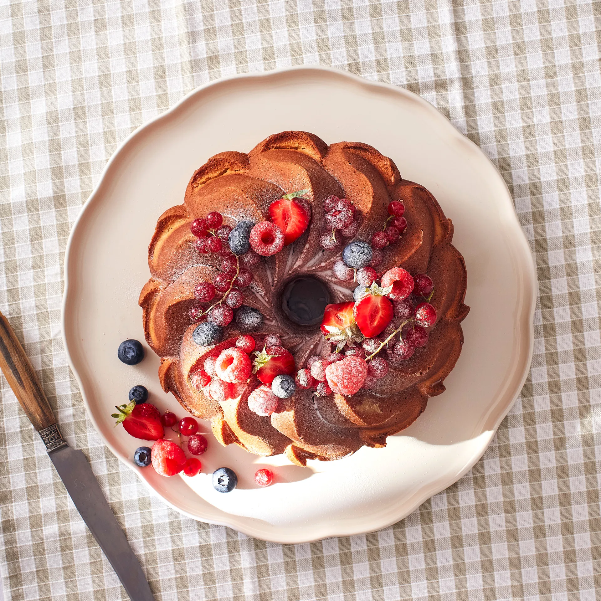 Emile Henry Madeleine πιατέλα σερβιρίσματος, Cream, στρογγυλό Emile Henry