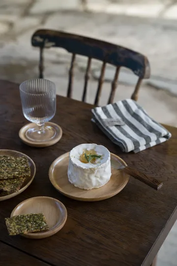 Ernst ξύλινος δίσκος - Καουτσουκόδεντρο, Ø10 εκ. - ERNST