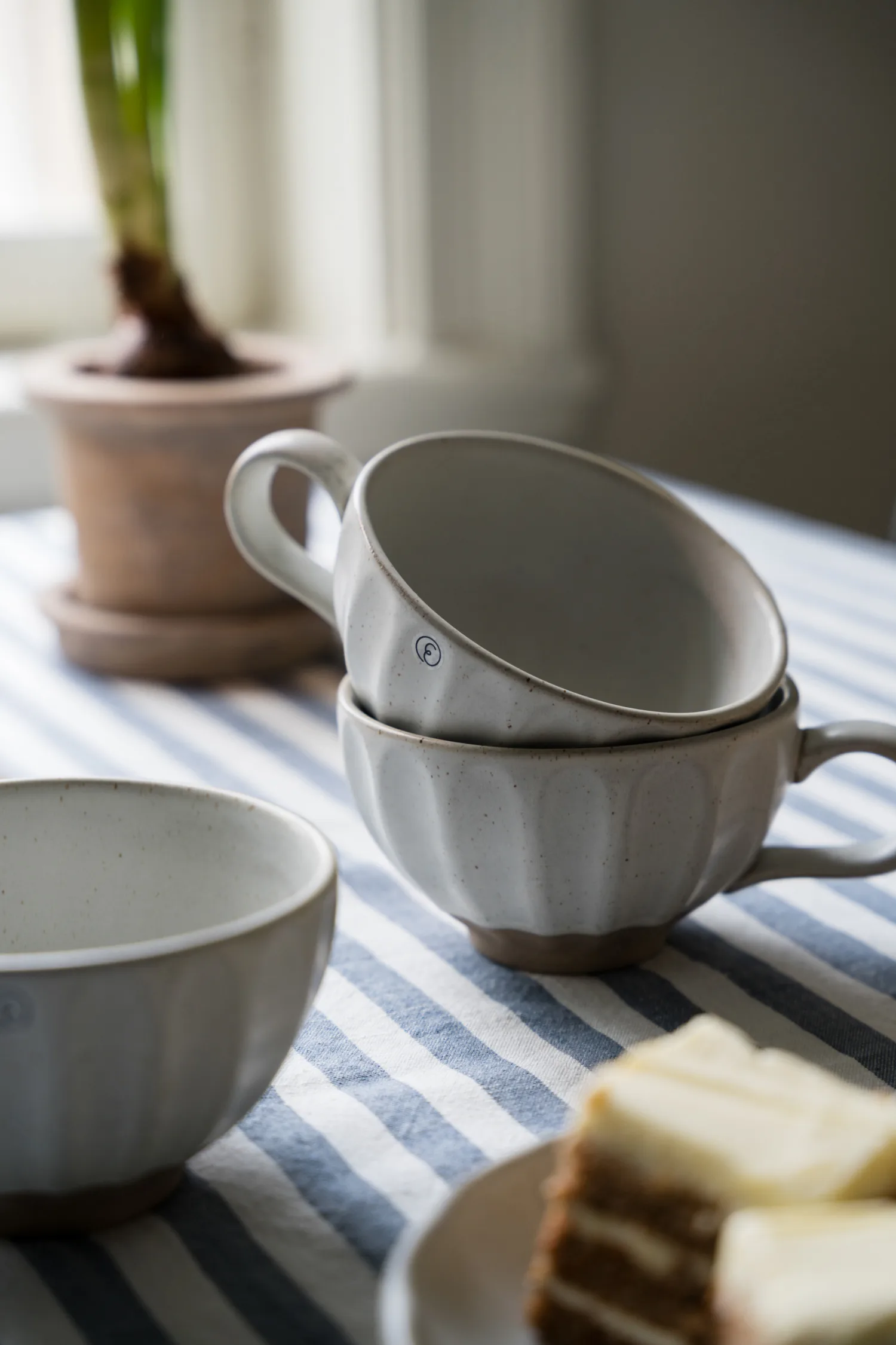 Ernst τραπεζομάντηλο ριγέ 145x300 cm, Μπλε-λευκό ERNST